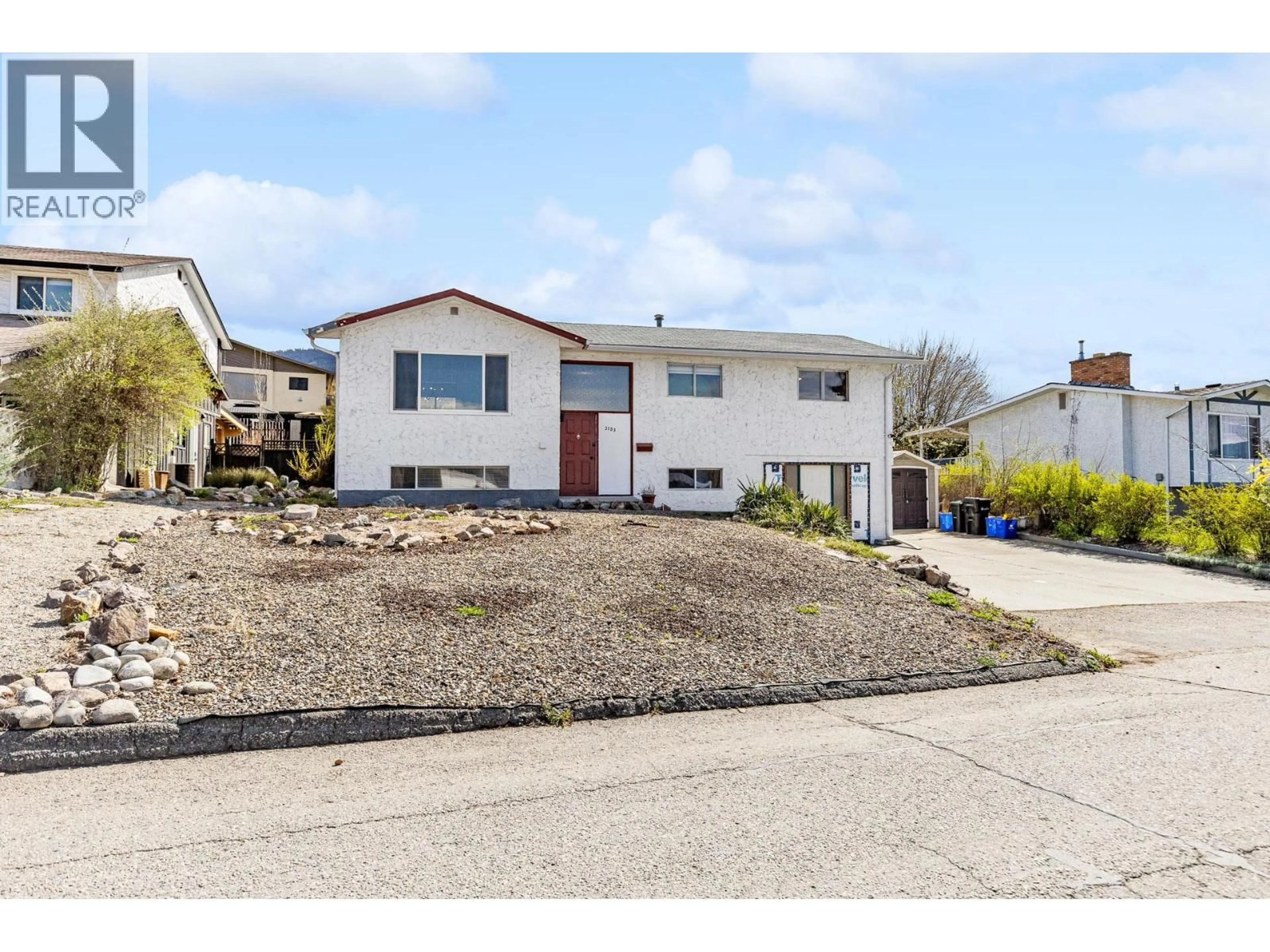 Home with vinyl exterior material, street for 3103 13TH STREET, Vernon British Columbia V1T6T6