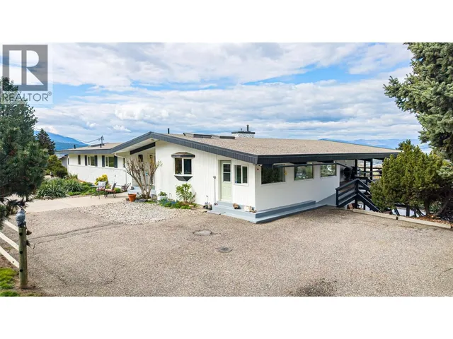 701 ROBIN ROAD, Vernon 3