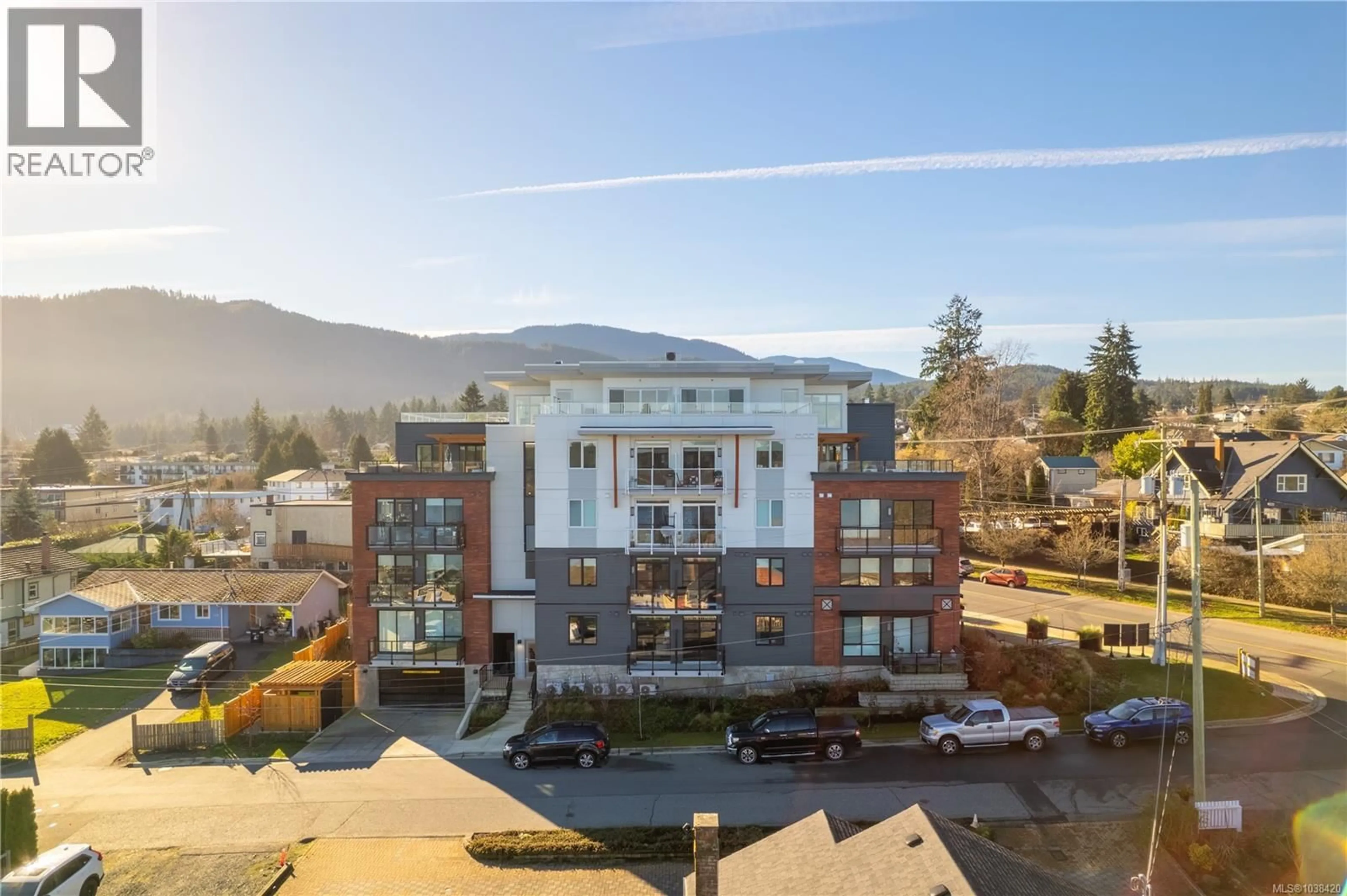 A pic from outside/outdoor area/front of a property/back of a property/a pic from drone, mountain view for 301 - 201 DOGWOOD DRIVE, Ladysmith British Columbia V9G0C3