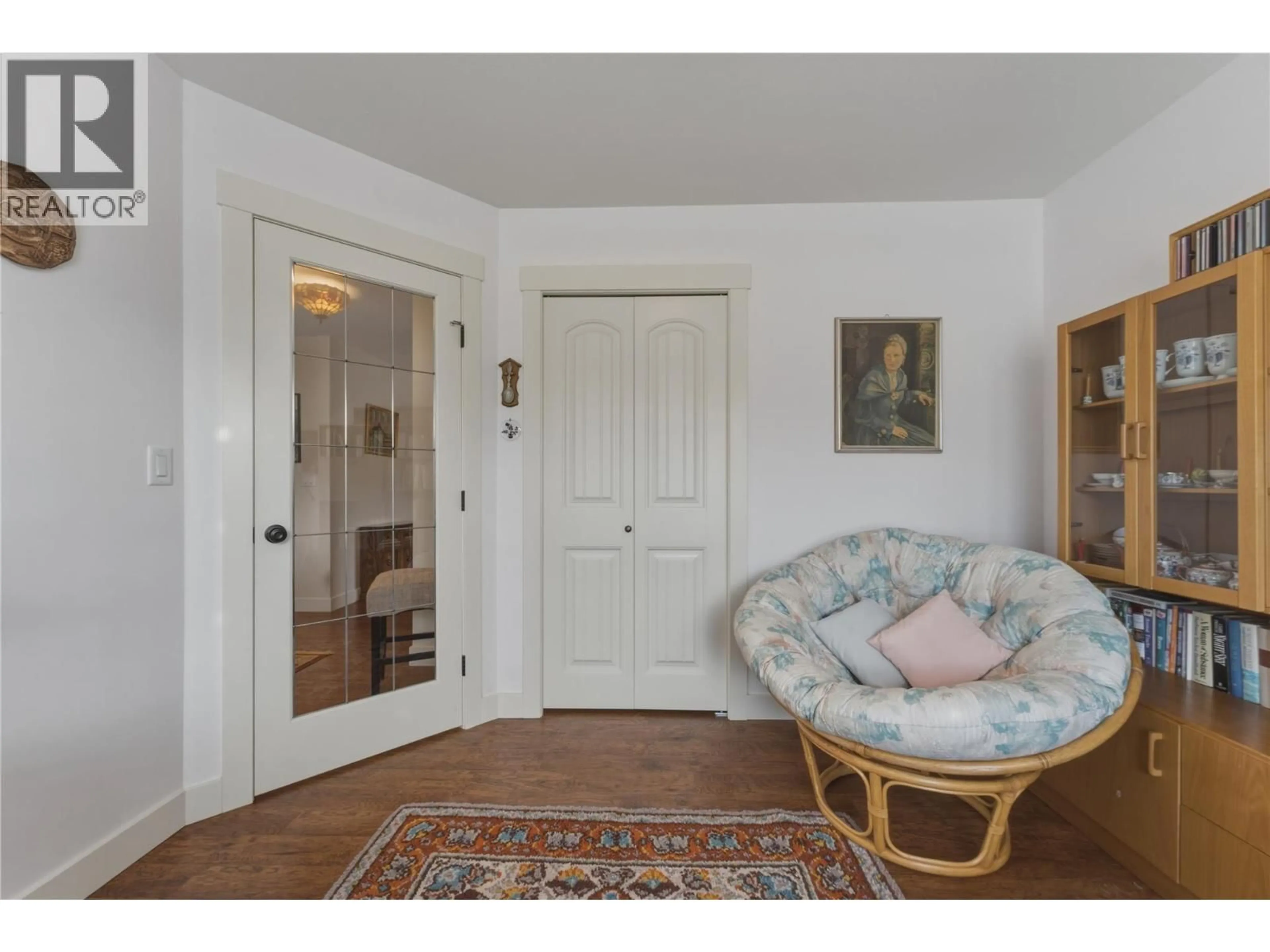 Indoor entryway for 4149 4TH STREET, Vernon British Columbia V1H1Z1