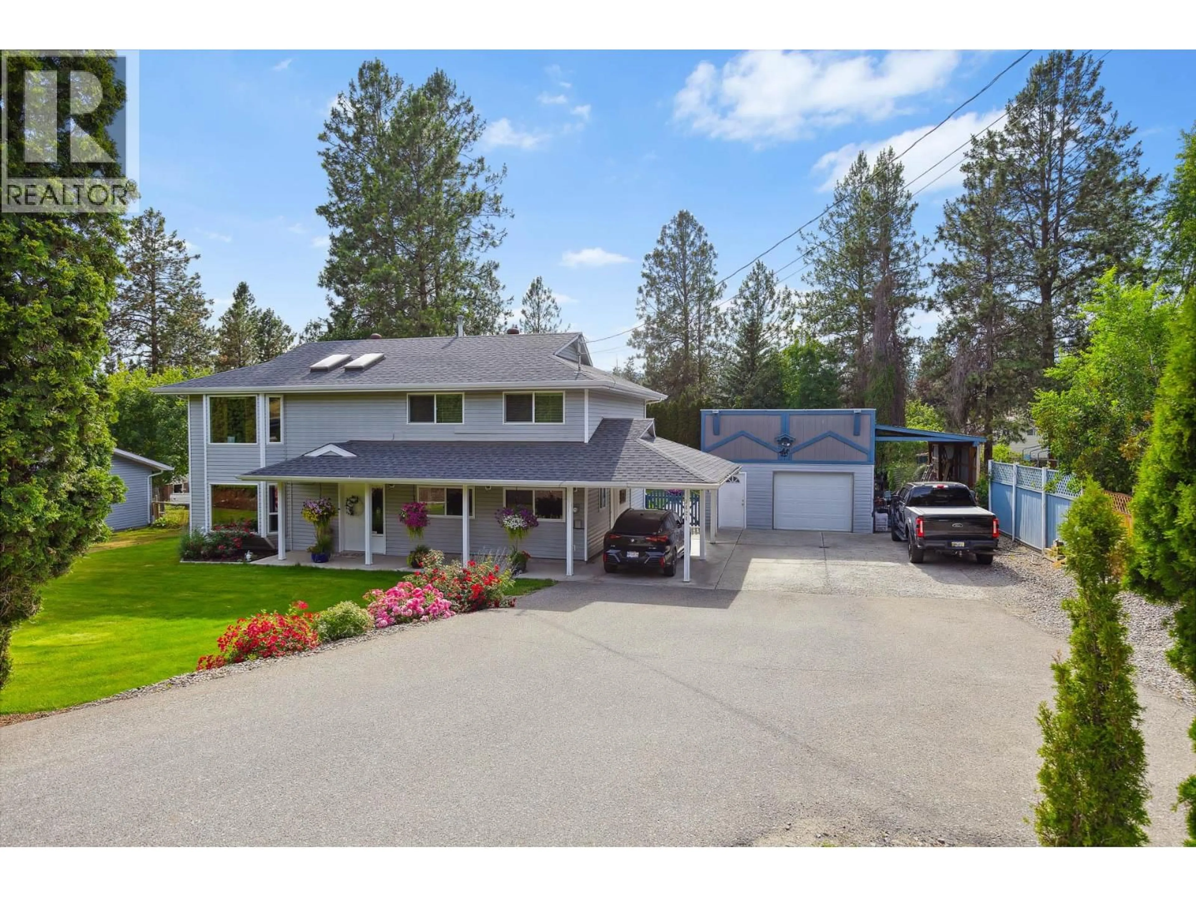 A pic from outside/outdoor area/front of a property/back of a property/a pic from drone, street for 3424 EAST BOUNDARY ROAD, Westbank British Columbia V4T2H4