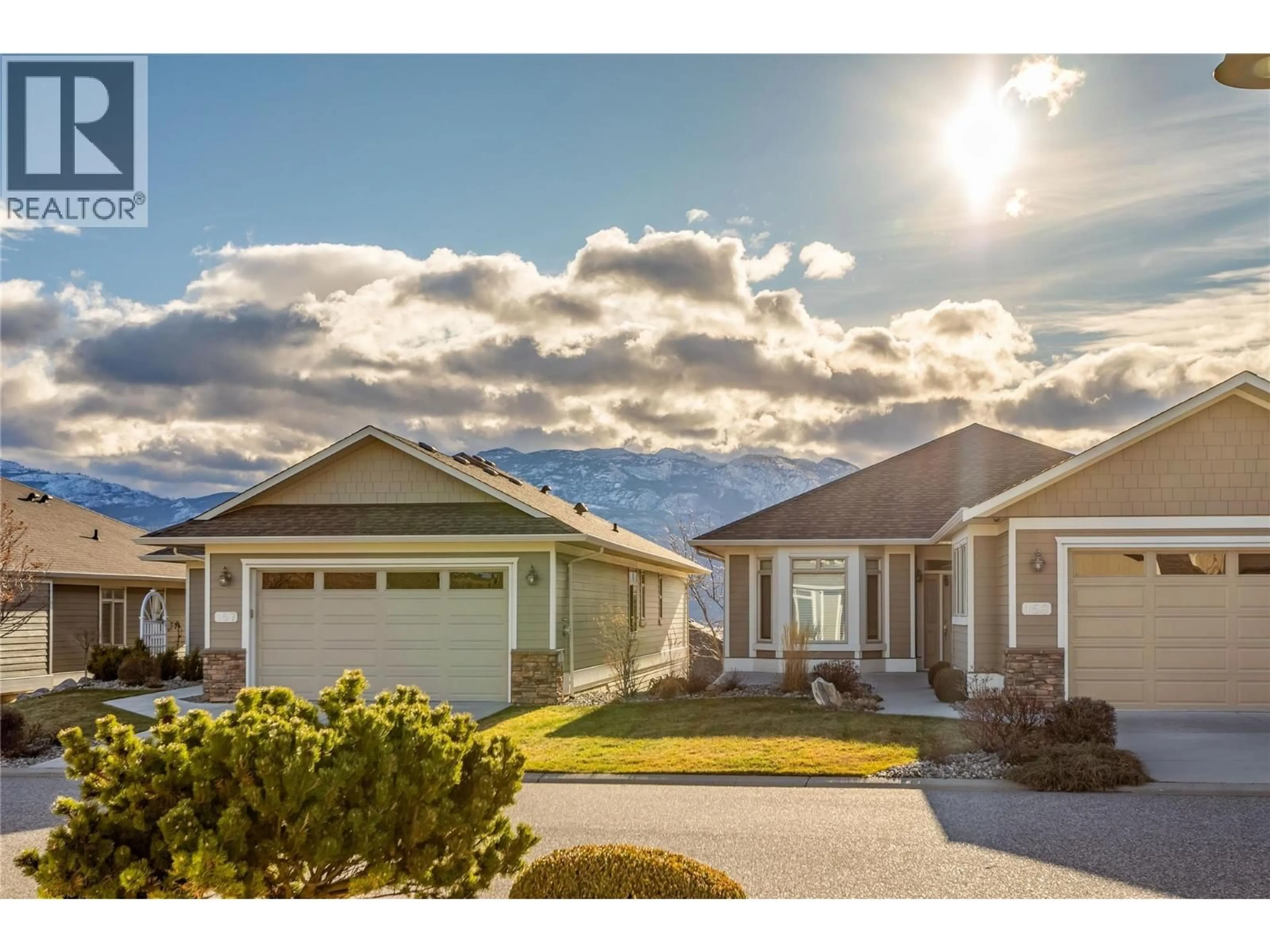 Home with vinyl exterior material, unknown for 153 - 4035 GELLATLY ROAD SOUTH, West Kelowna British Columbia V4T1R7