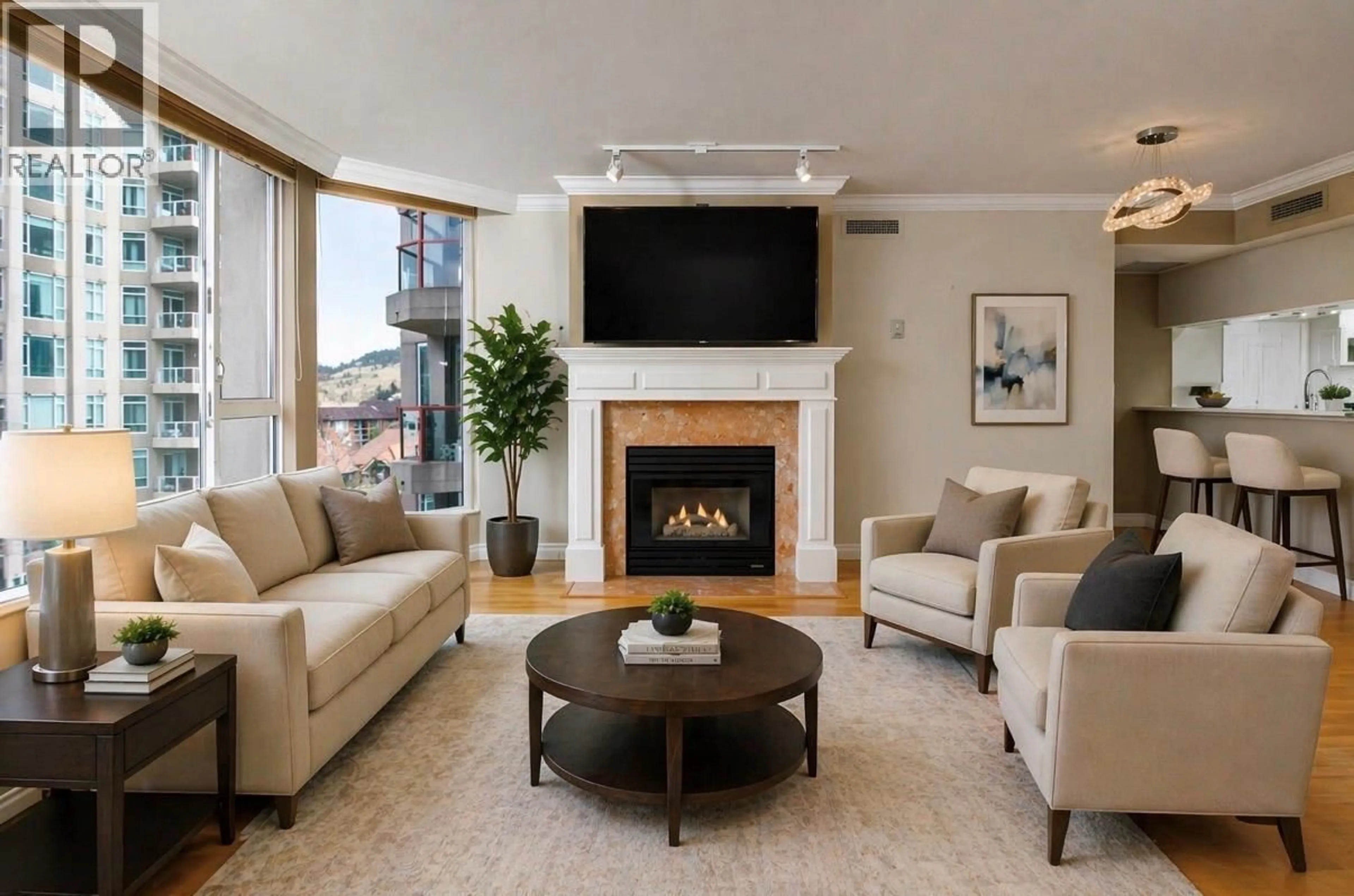 Living room with furniture, unknown for 505 - 1160 SUNSET DRIVE, Kelowna British Columbia V1Y9P7