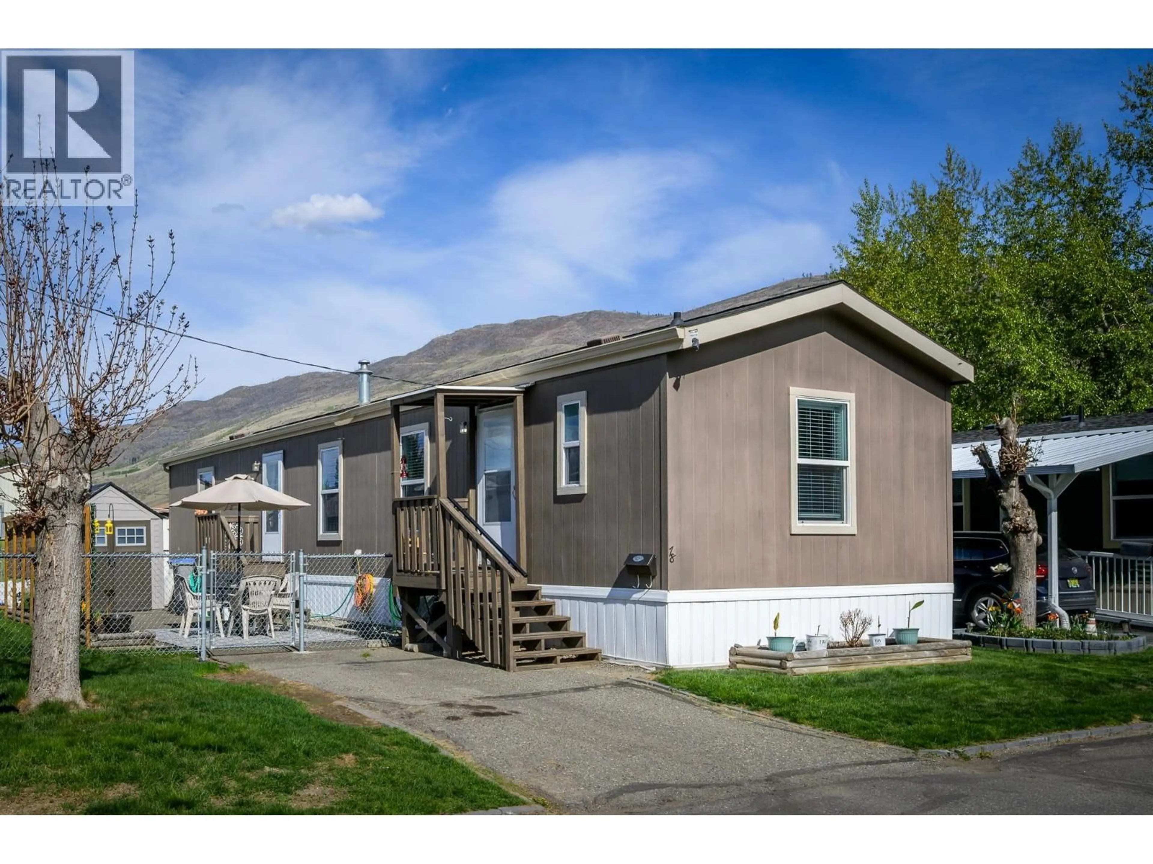 Home with vinyl exterior material, street for 78 - 2400 OAKDALE WAY, Kamloops British Columbia V2B6W7