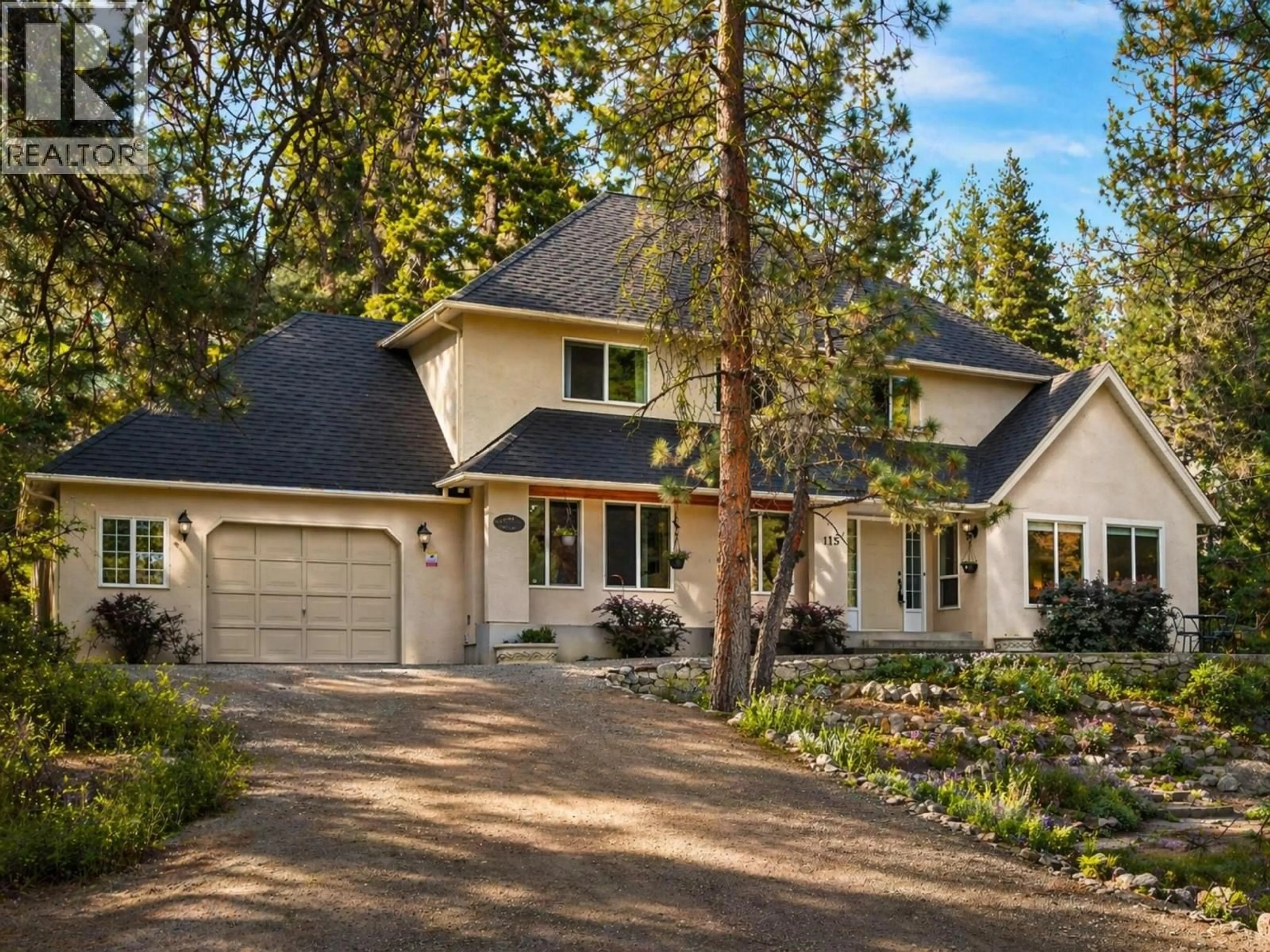 Home with vinyl exterior material, street for 115 PAR BOULEVARD, Kaleden British Columbia V0H1K0