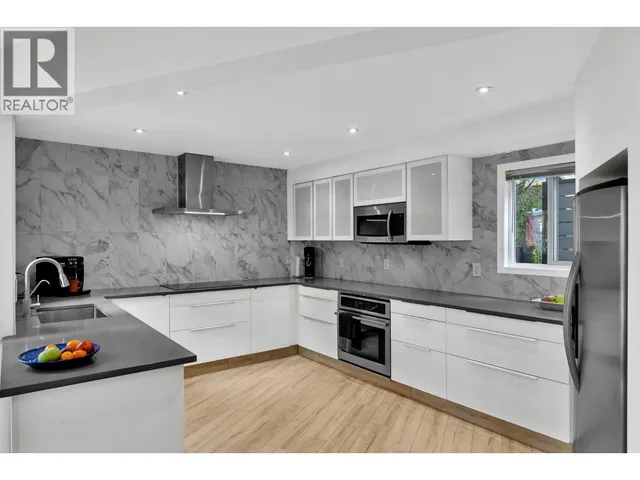 115 PAR BOULEVARD, Kaleden 5