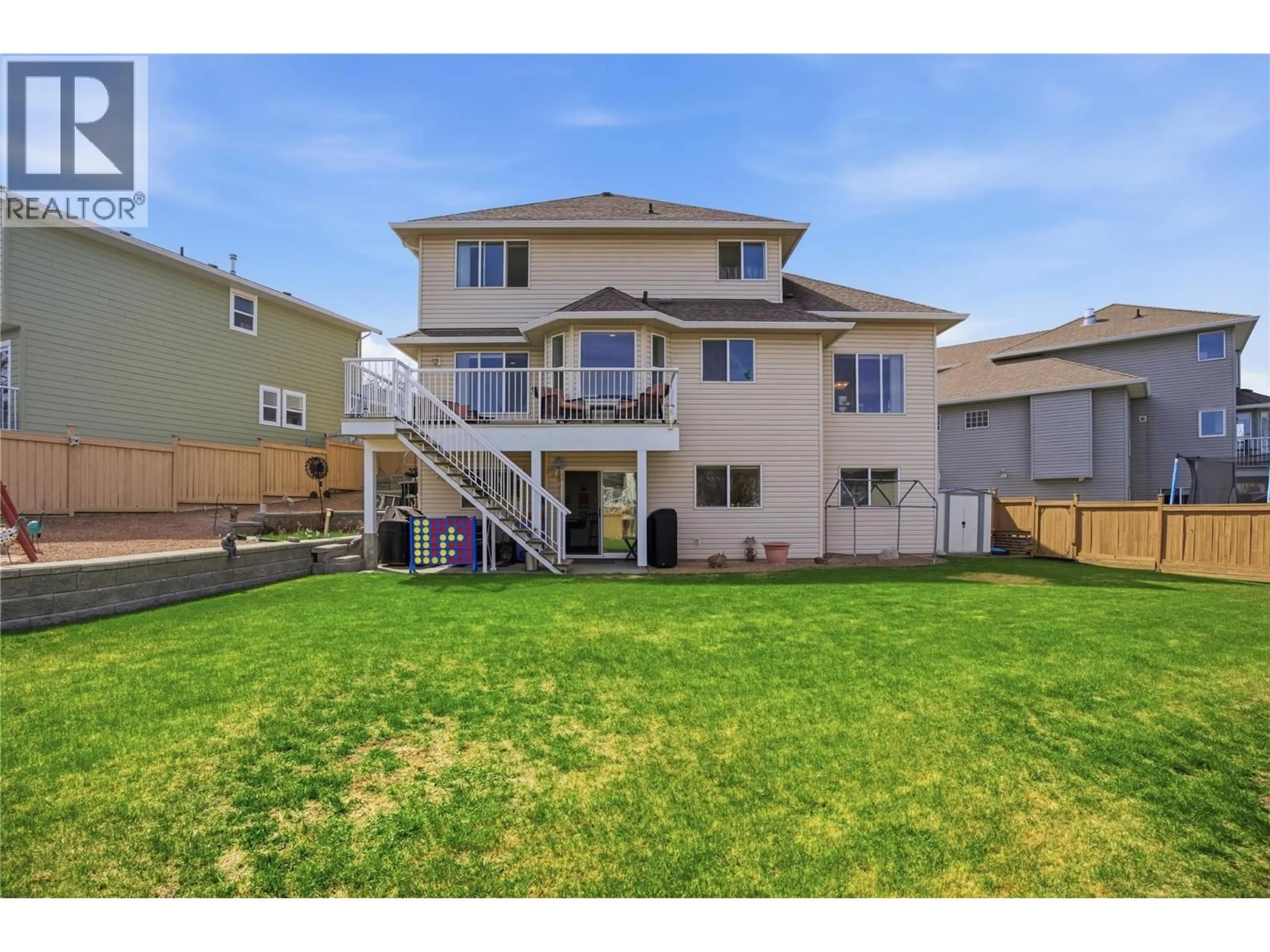 Home with vinyl exterior material, unknown for 851 BRAMBLE PLACE, Kamloops British Columbia V1S1Y6