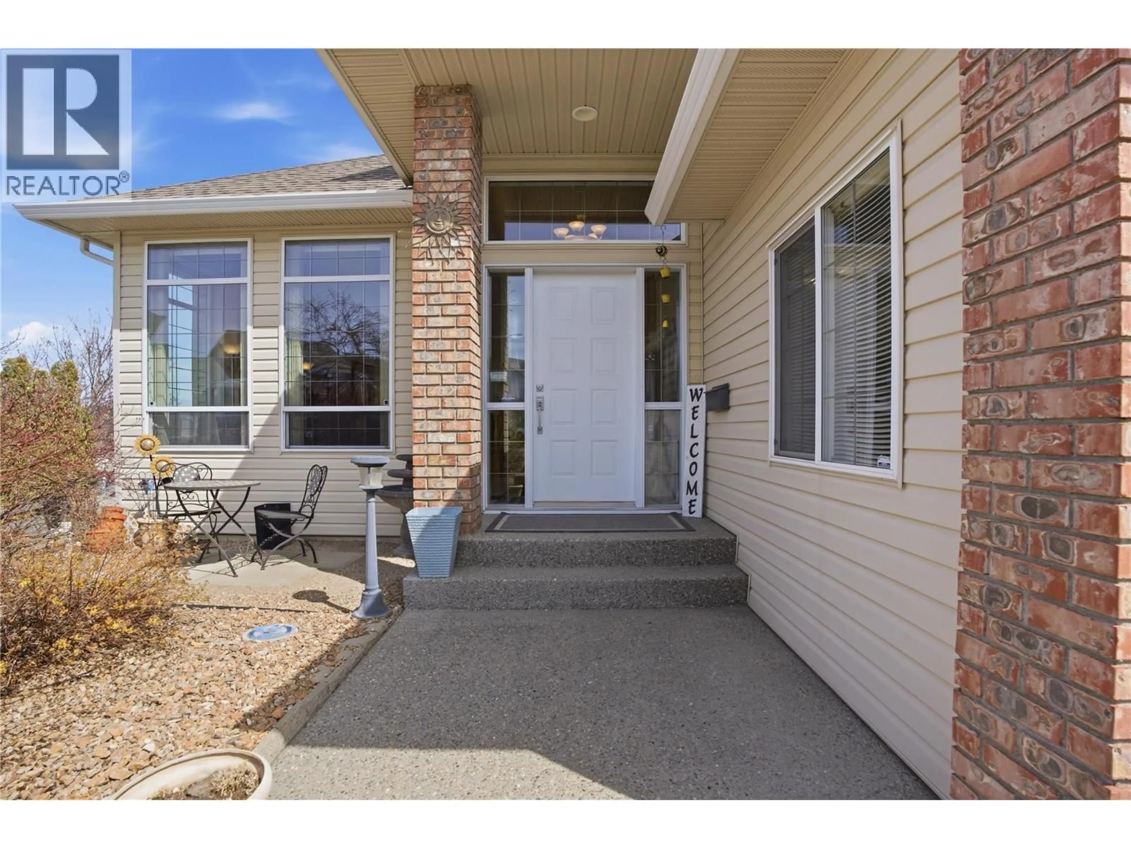 Unknown for 851 BRAMBLE PLACE, Kamloops British Columbia V1S1Y6