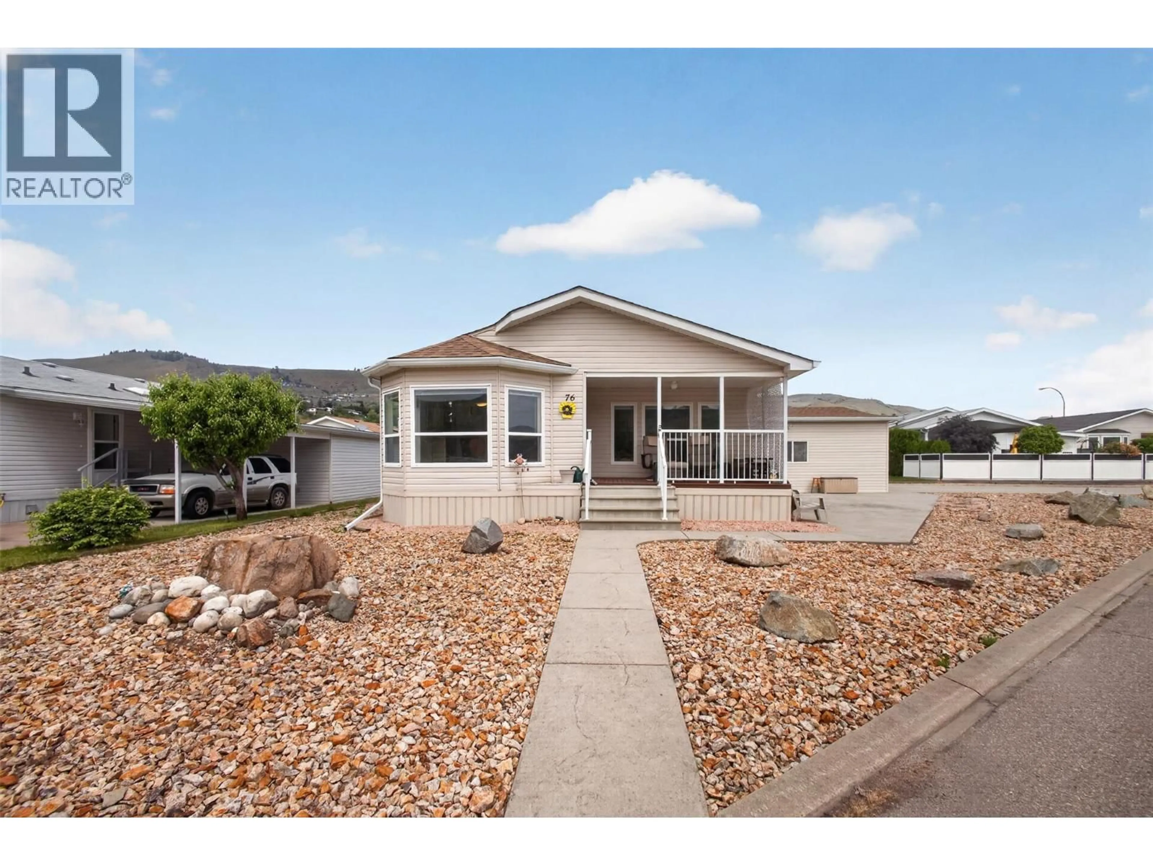 Home with vinyl exterior material, unknown for 76 - 6688 TRONSON ROAD, Vernon British Columbia V1H1R9