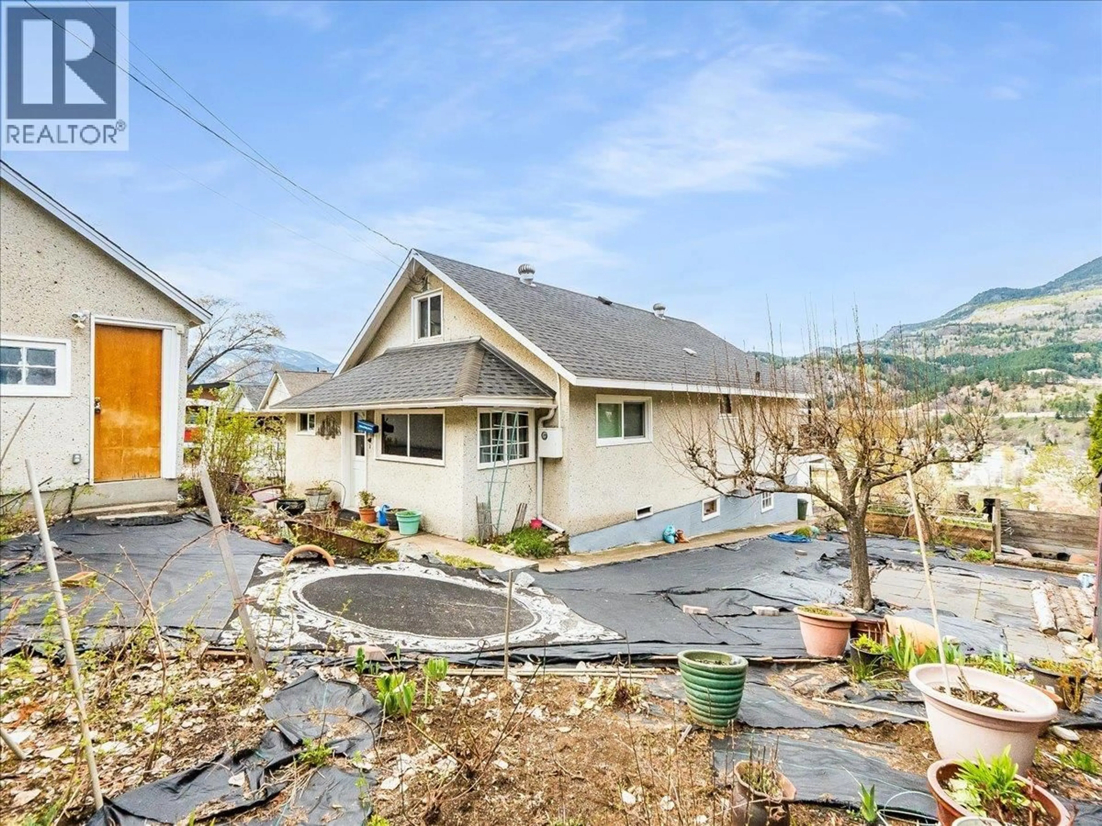 Unknown for 2257 DANIEL STREET, Trail British Columbia V1R4H2