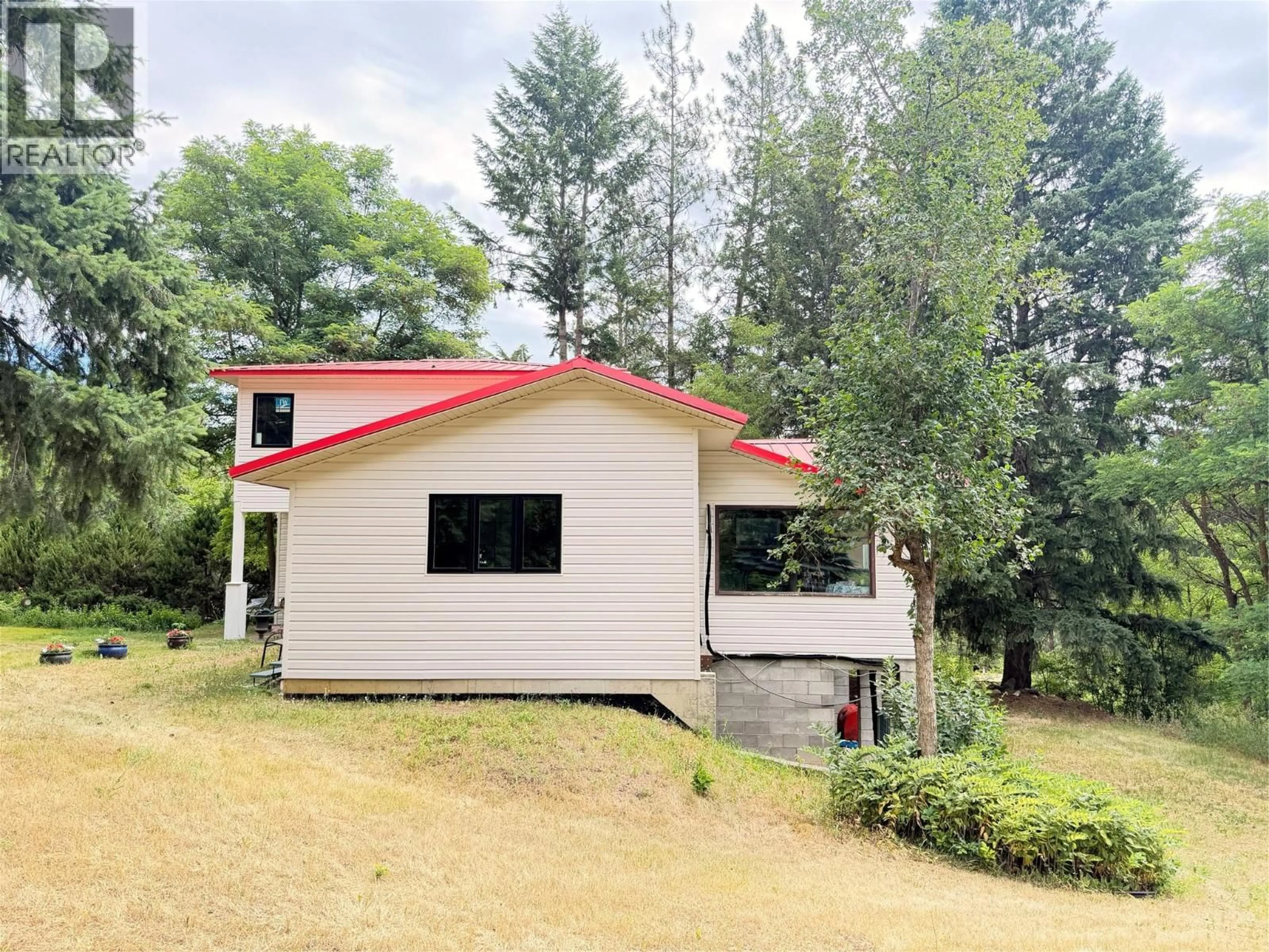 Unknown for 2860 HIGHWAY 97 NORTH OTHER, Falkland British Columbia V4Y0X3