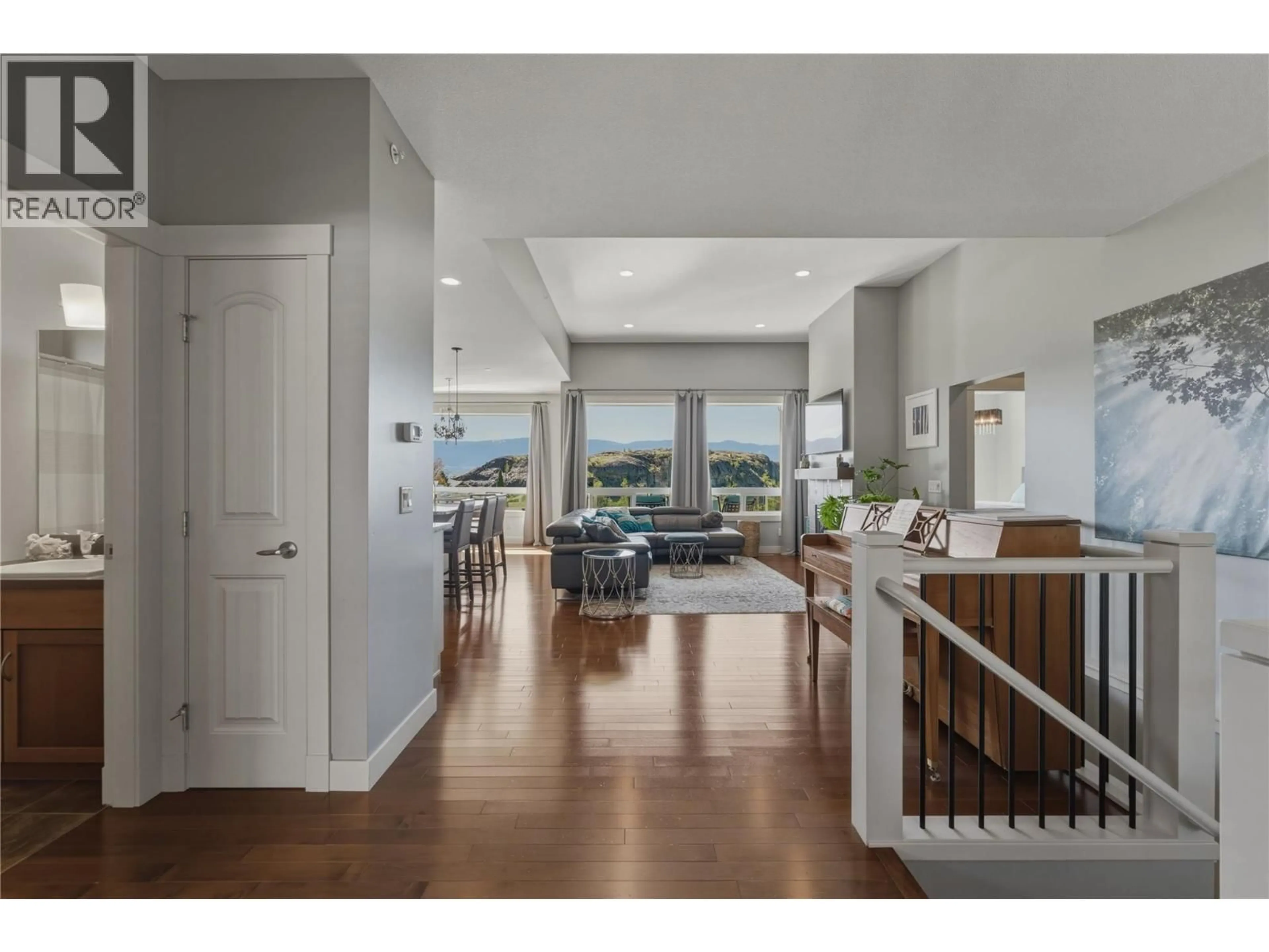 Indoor entryway for 4116 LEATHERBACK ROAD, Vernon British Columbia V1T9W4