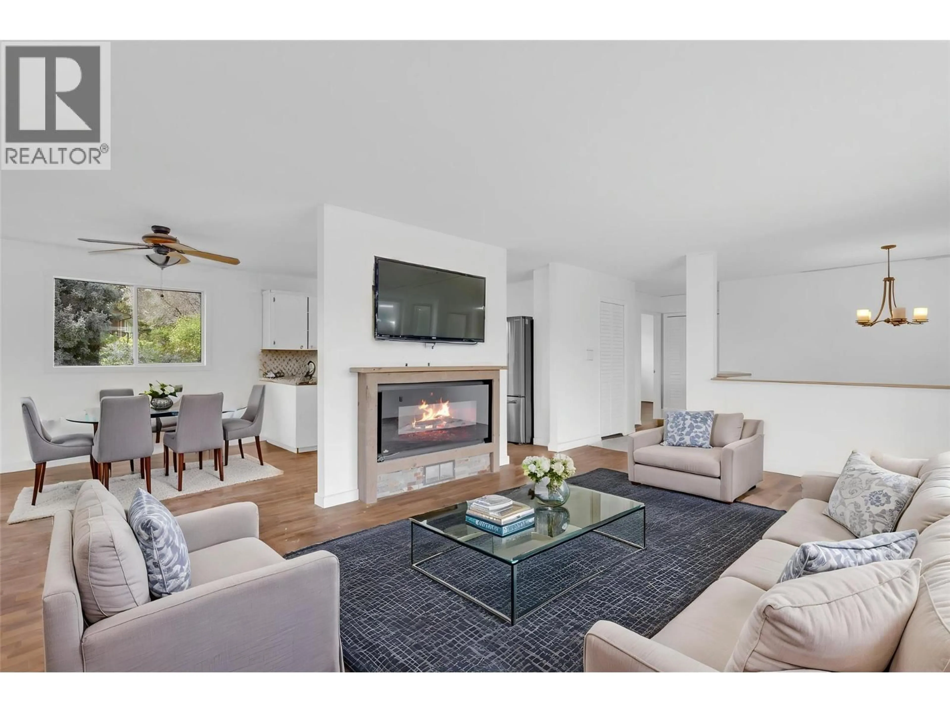 Living room with furniture, unknown for 3312 OLD OKANAGAN HIGHWAY, West Kelowna British Columbia V4T1N2