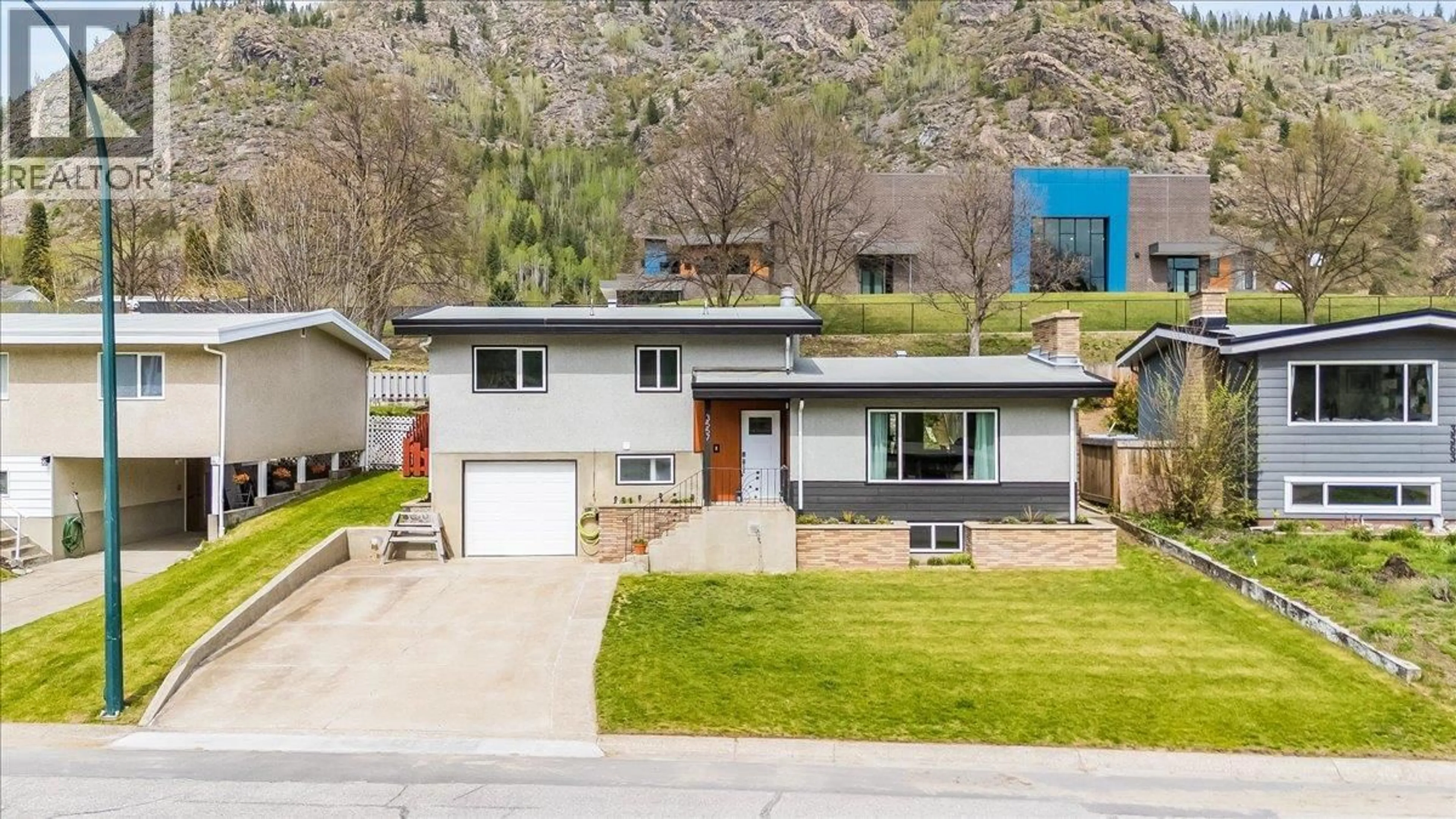 Unknown for 3557 HIGHWAY DRIVE, Trail British Columbia V1R2T9