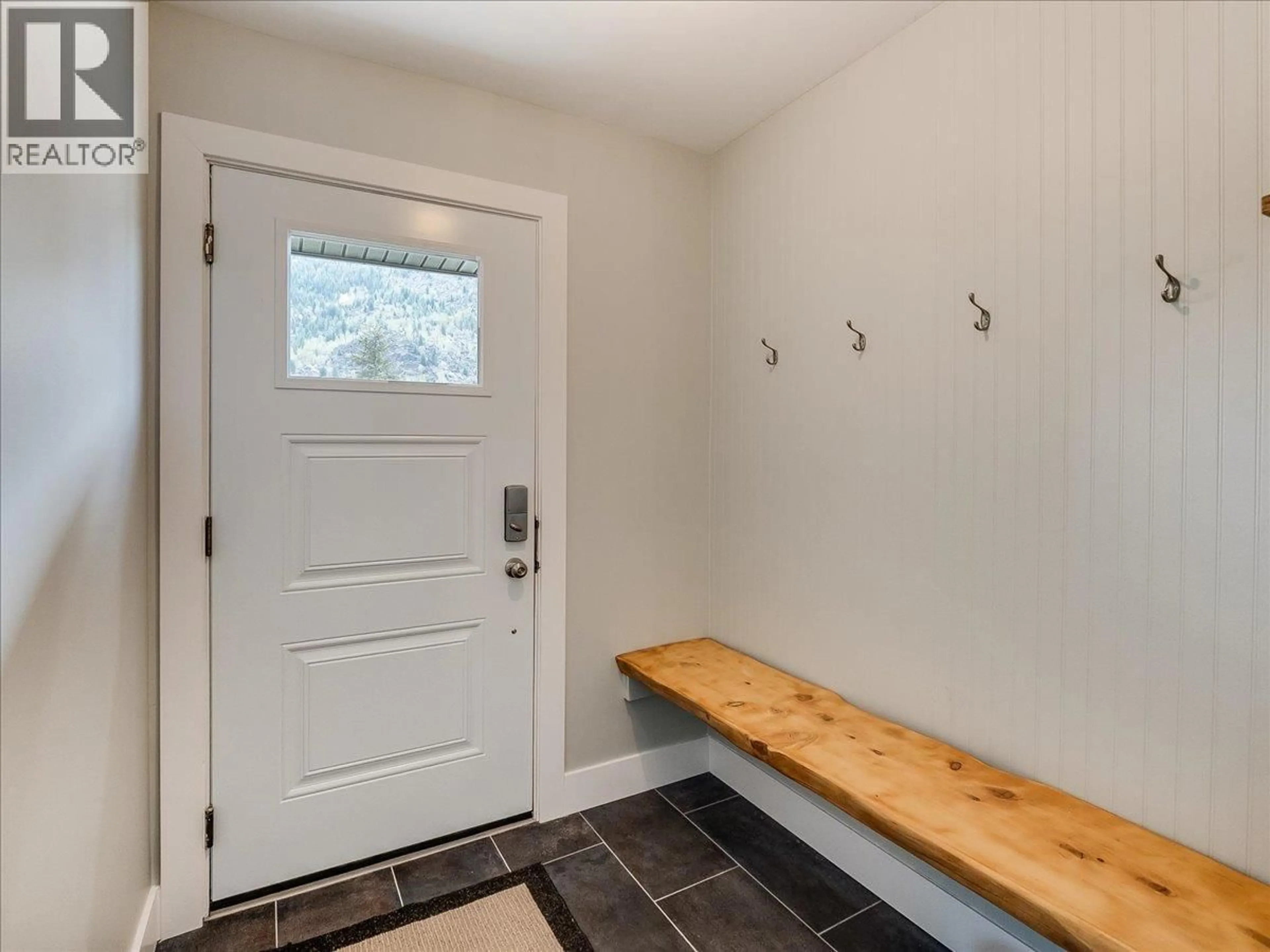 Indoor entryway for 3557 HIGHWAY DRIVE, Trail British Columbia V1R2T9