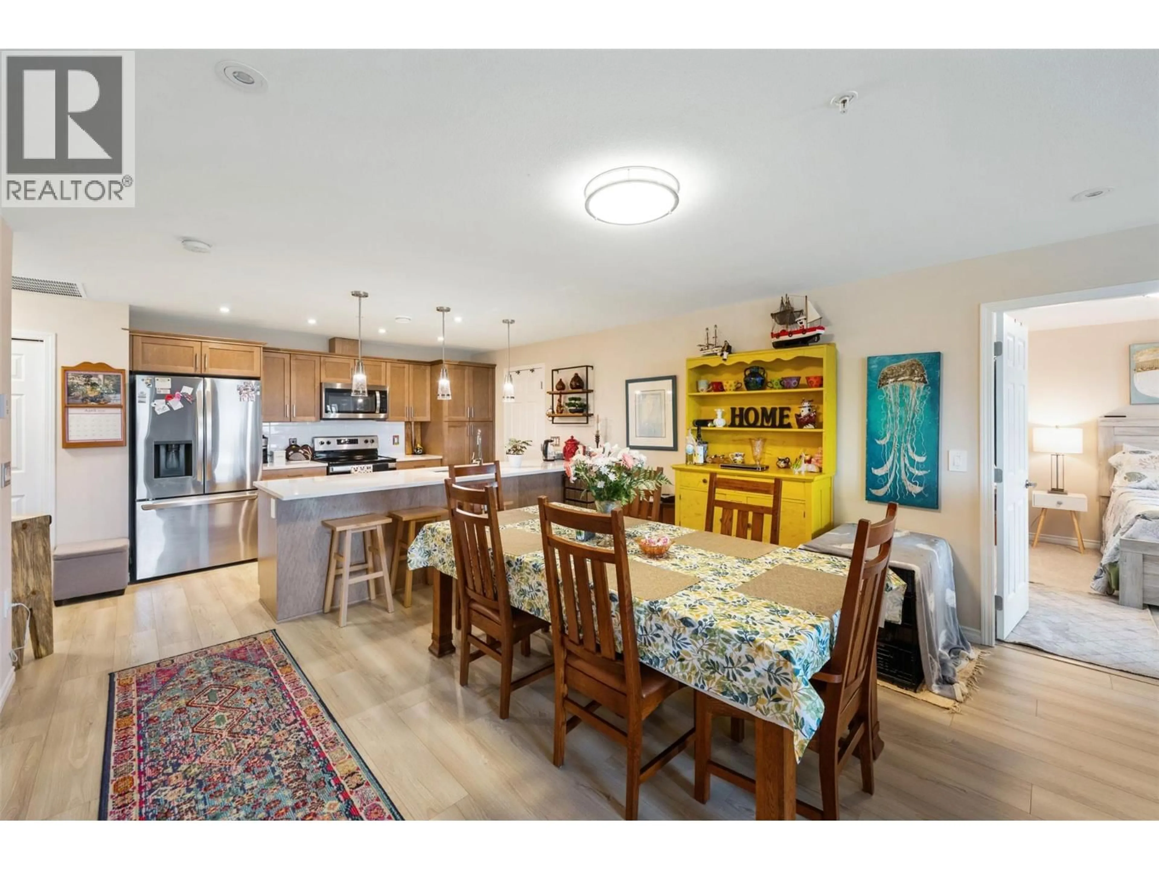 Open concept kitchen, unknown for 1002 - 3362 SKAHA LAKE ROAD, Penticton British Columbia V2A0J4