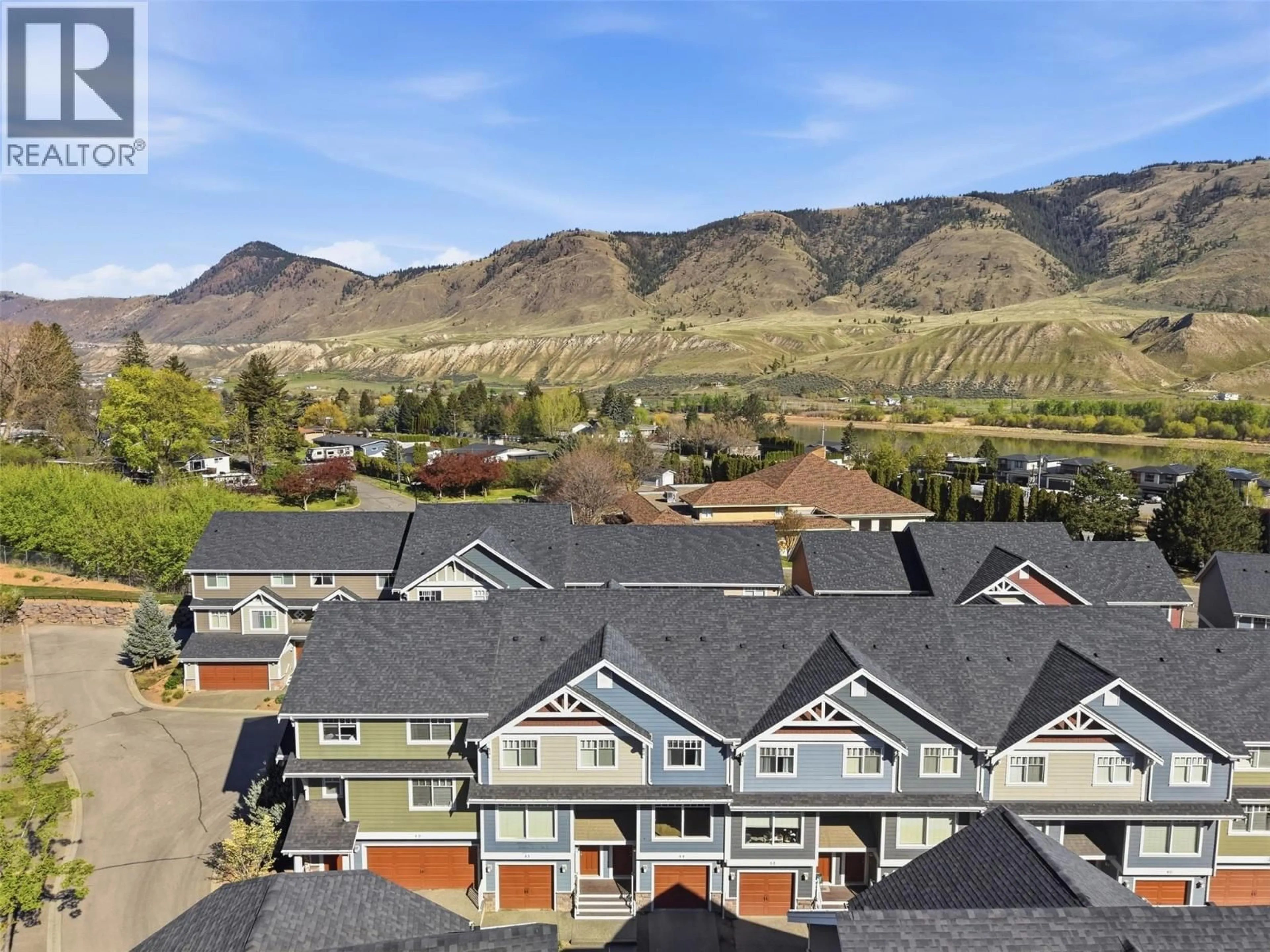 A pic from outside/outdoor area/front of a property/back of a property/a pic from drone, mountain view for 44 - 2860 VALLEYVIEW DRIVE DRIVE, Kamloops British Columbia V2C0B3