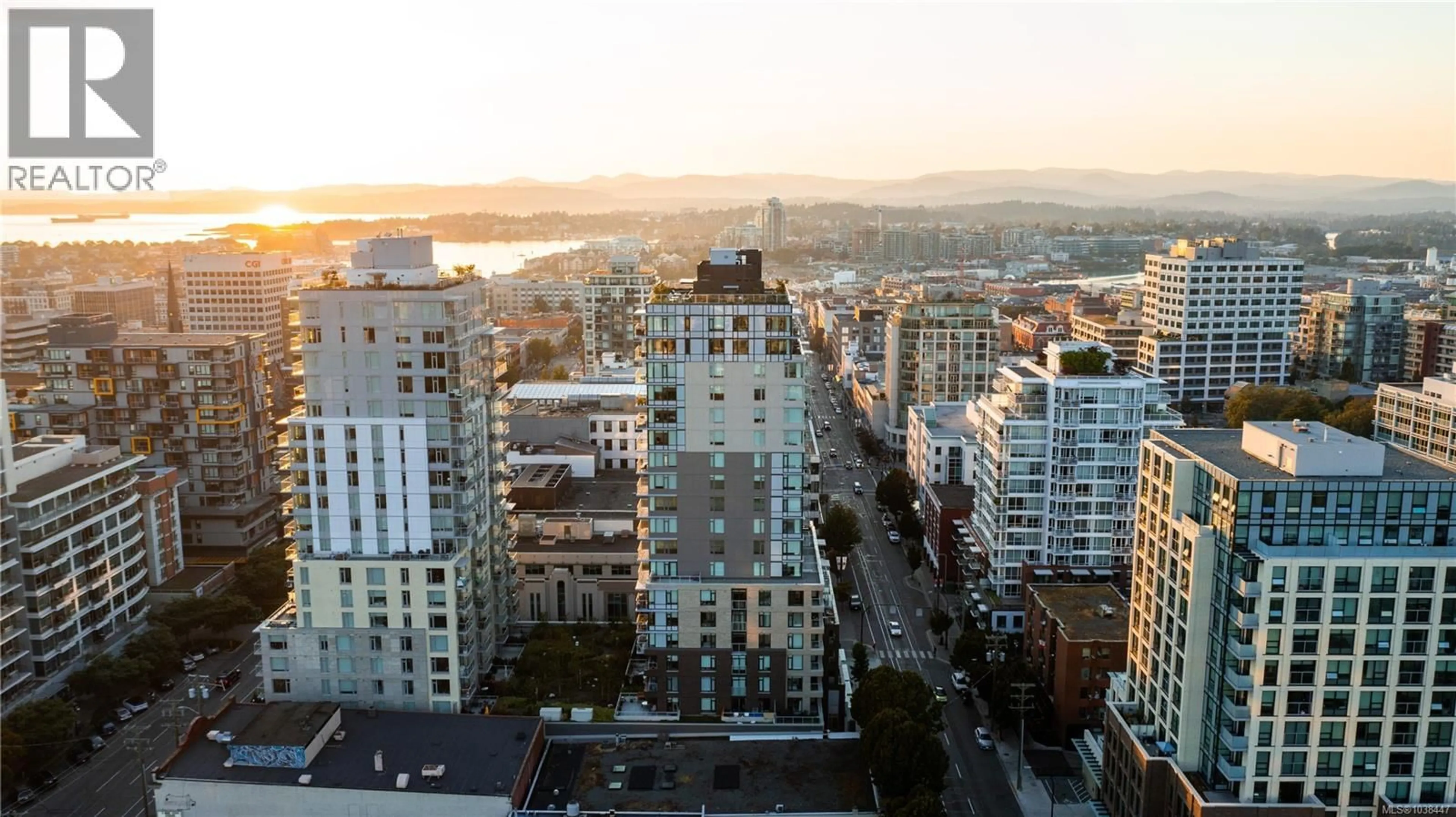 A pic from outside/outdoor area/front of a property/back of a property/a pic from drone, city buildings view from balcony for 902 - 845 JOHNSON STREET, Victoria British Columbia V8W0G3