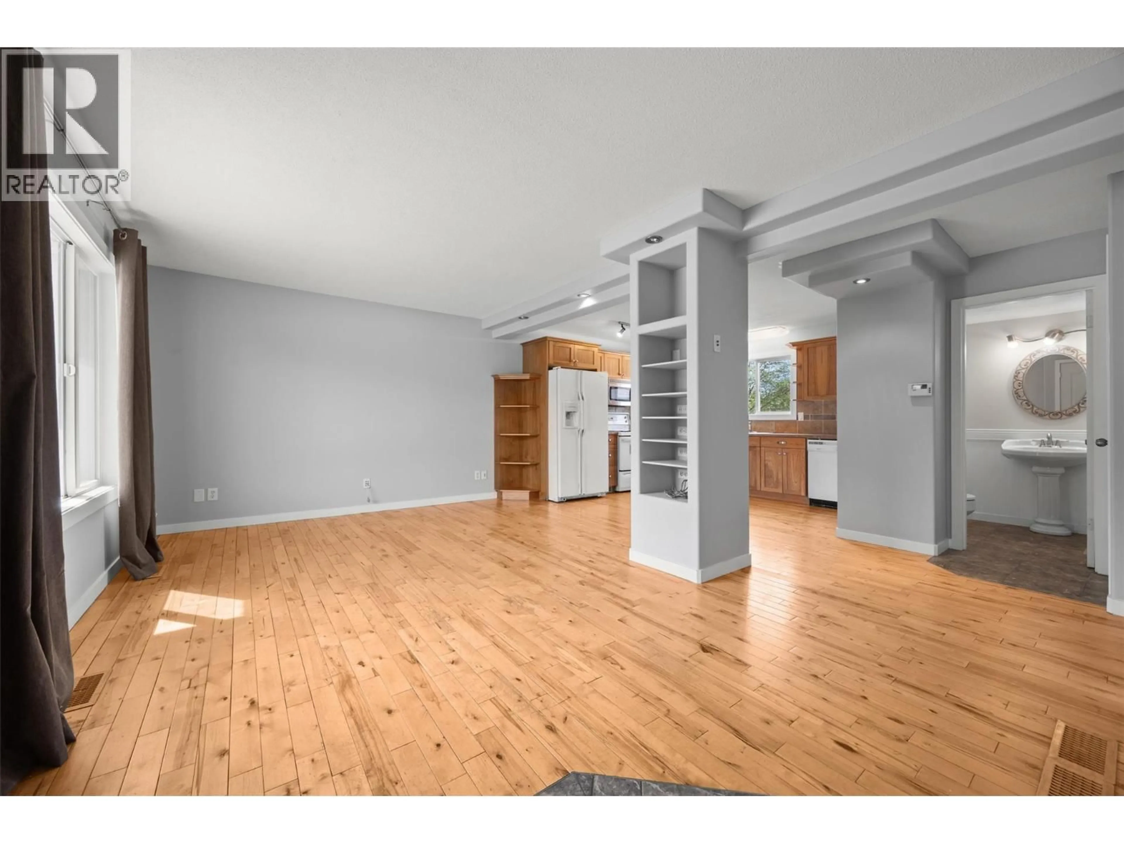 Unknown for 1024 GLENMORE DRIVE, Kelowna British Columbia V1Y4P2