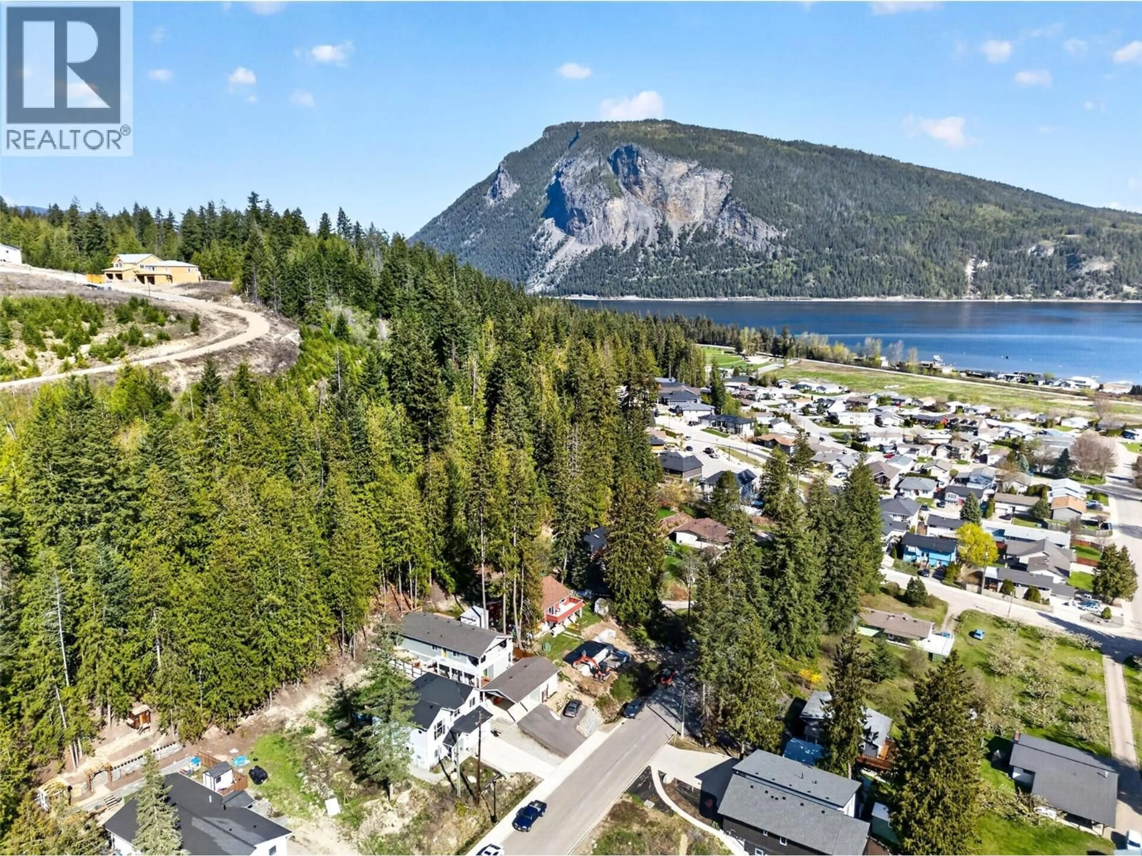 A pic from outside/outdoor area/front of a property/back of a property/a pic from drone, mountain view for 6841 46 STREET NORTHEAST, Salmon Arm British Columbia V0E1K0