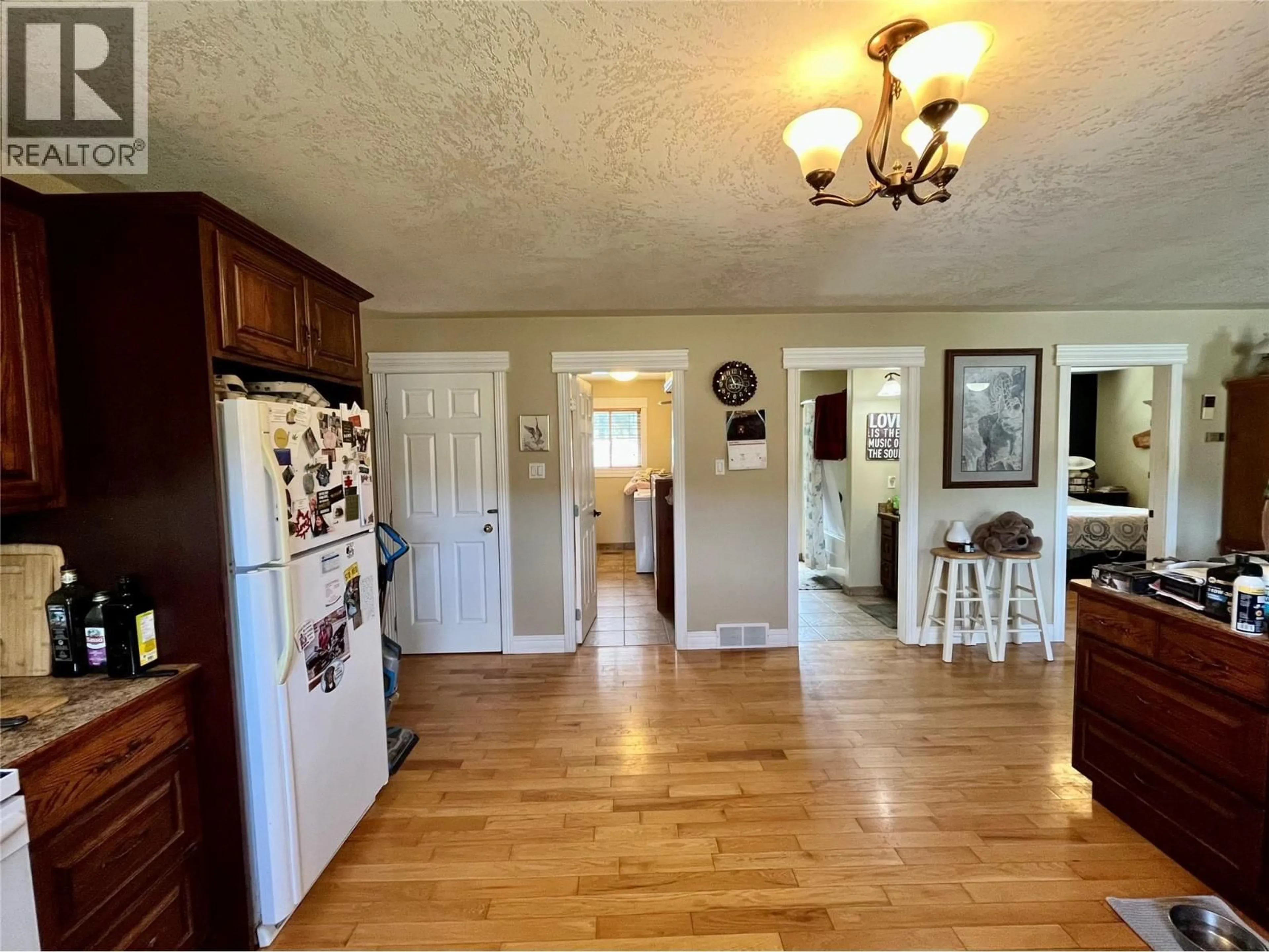 Unknown for 212 MAPLE STREET, Fauquier British Columbia V0G1K0