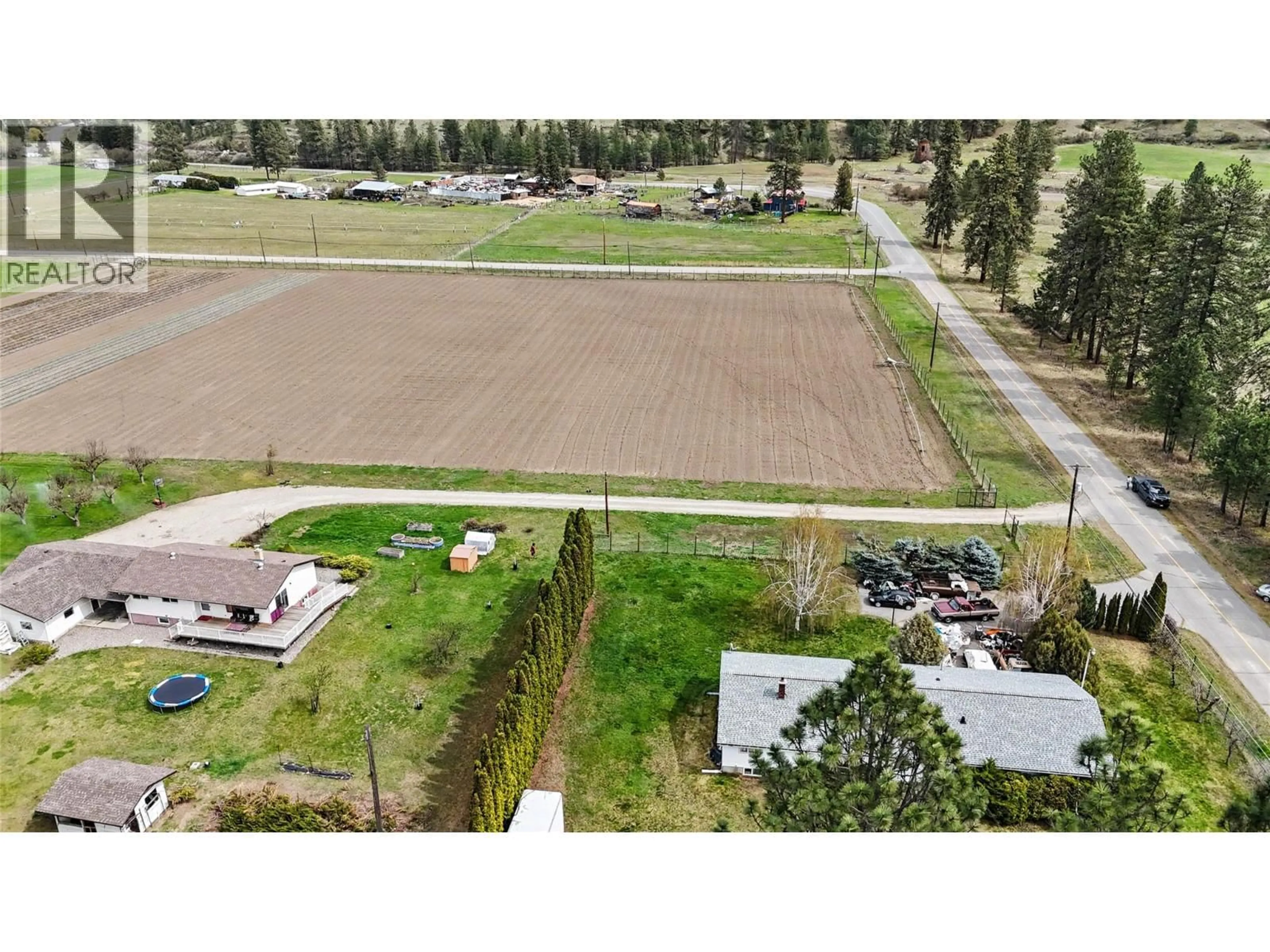 A pic from outside/outdoor area/front of a property/back of a property/a pic from drone, unknown for 3845 CARSON ROAD, Grand Forks British Columbia V0H1H4