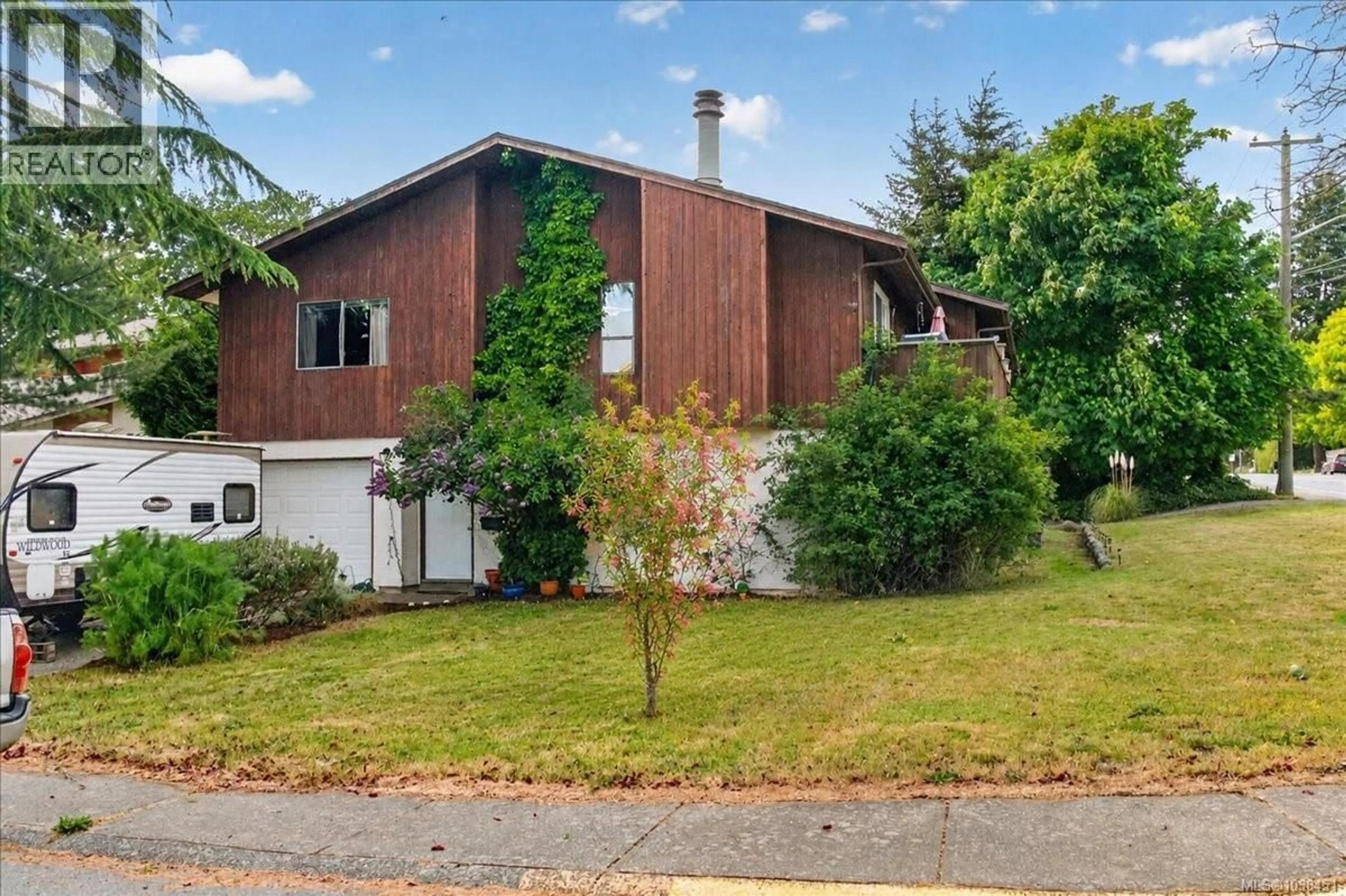 Unknown for 700 STANCOMBE ROAD, Esquimalt British Columbia V9A2P1