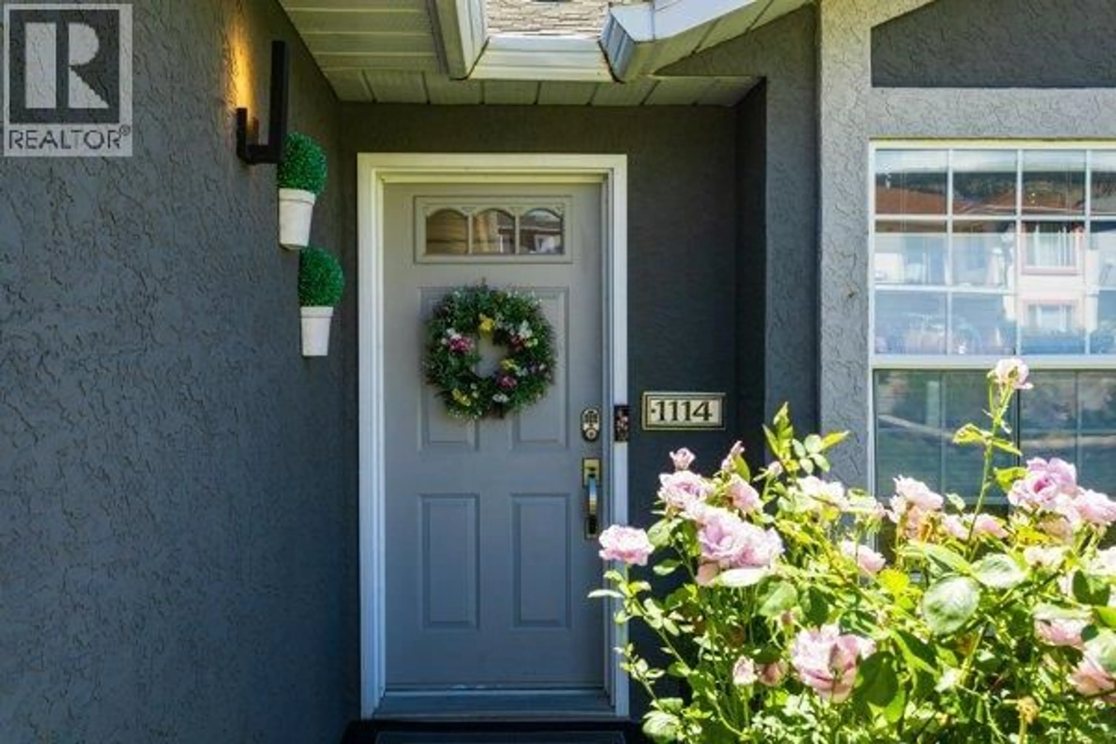 Indoor entryway for 1114 - 2440 OLD OKANAGAN HIGHWAY, West Kelowna British Columbia V4T1X6
