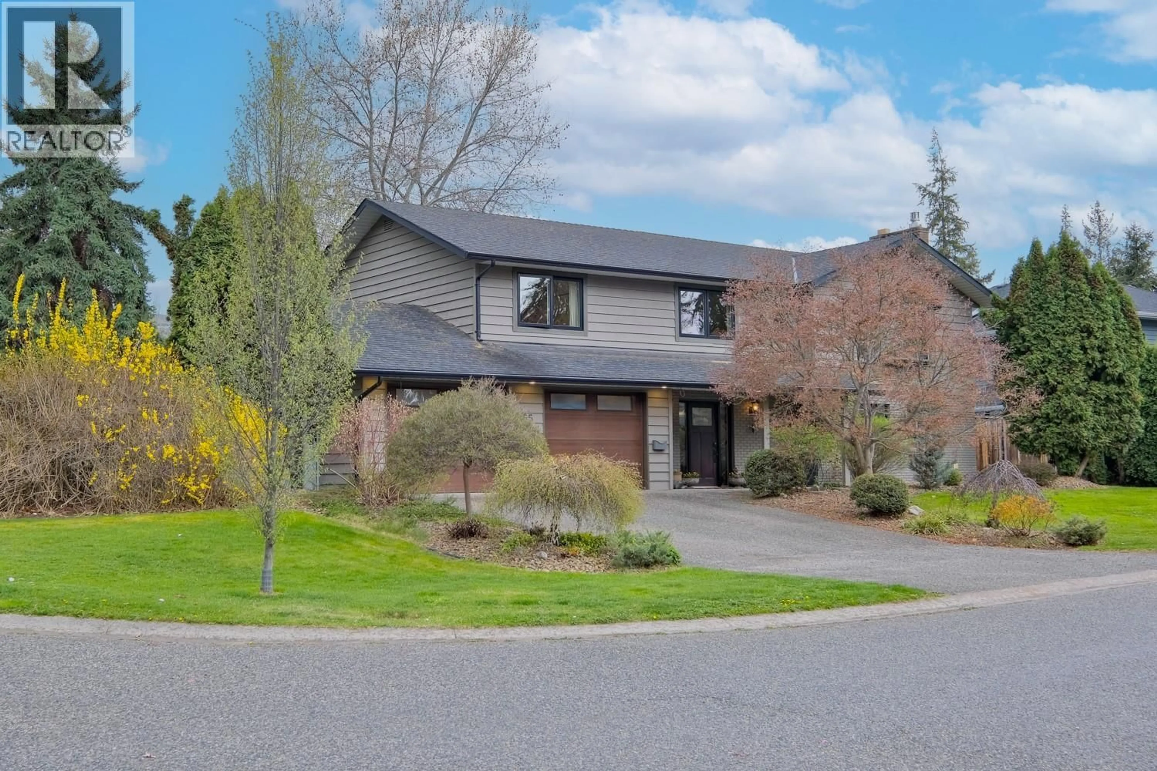 Home with brick exterior material, street for 855 CORONADO CRESCENT, Kelowna British Columbia V1W2K3