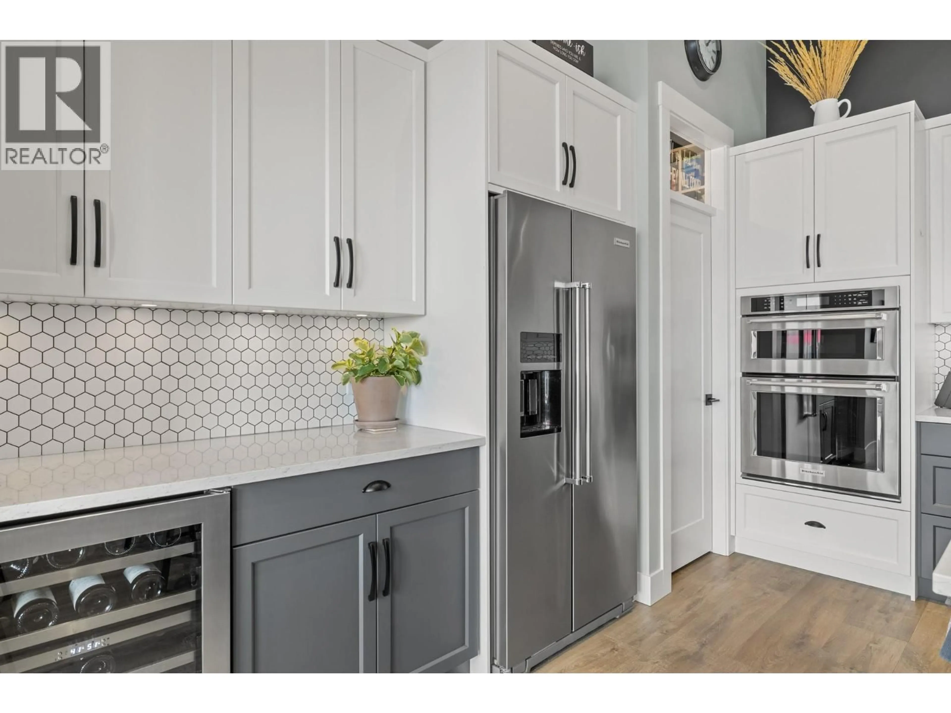 Open concept kitchen, ceramic/tile floor for 3663 MCKINLEY BEACH DRIVE, Kelowna British Columbia V1V3G2