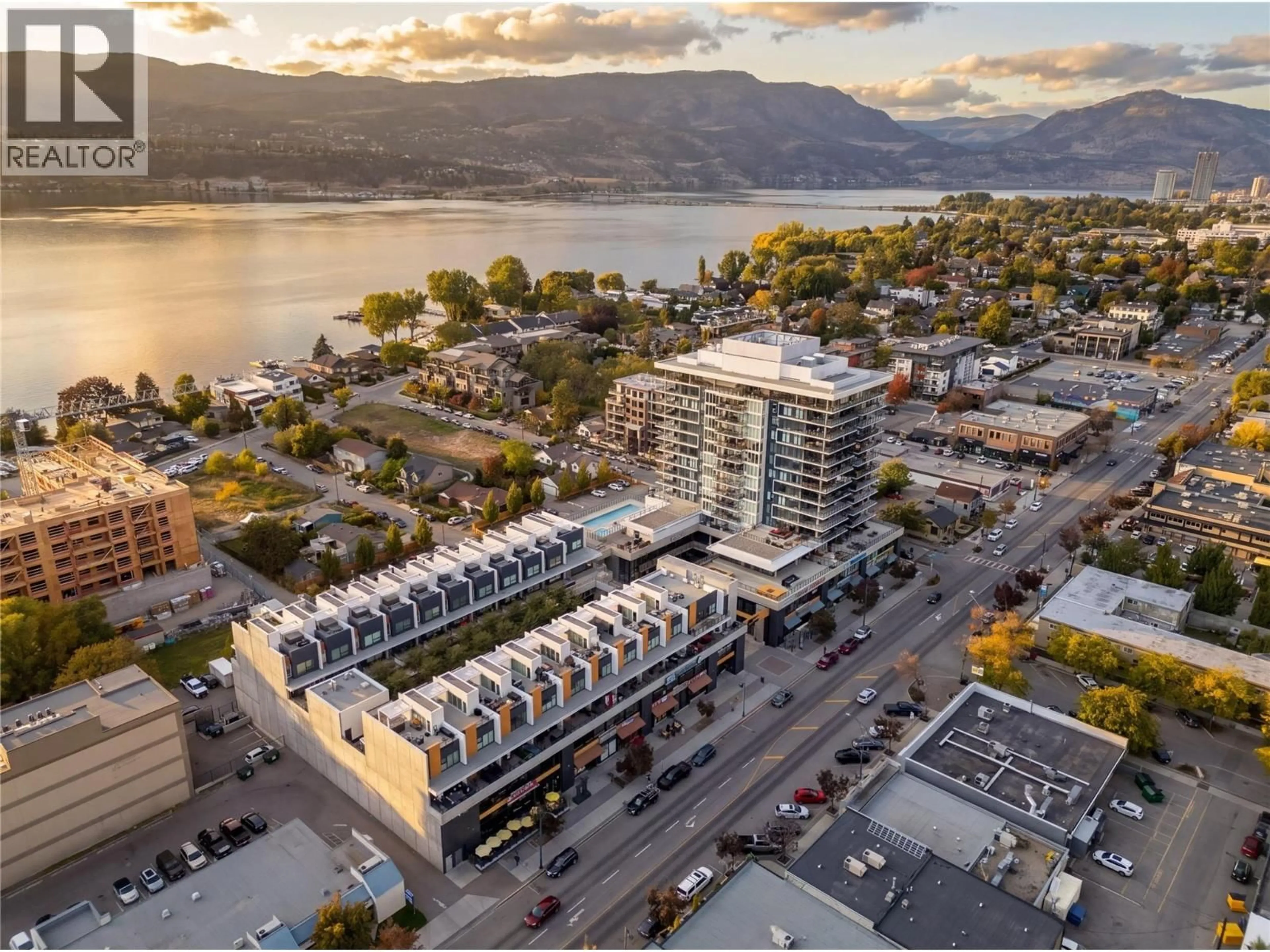 A pic from outside/outdoor area/front of a property/back of a property/a pic from drone, unknown for 704 - 485 GROVES AVENUE, Kelowna British Columbia V1Y0C1