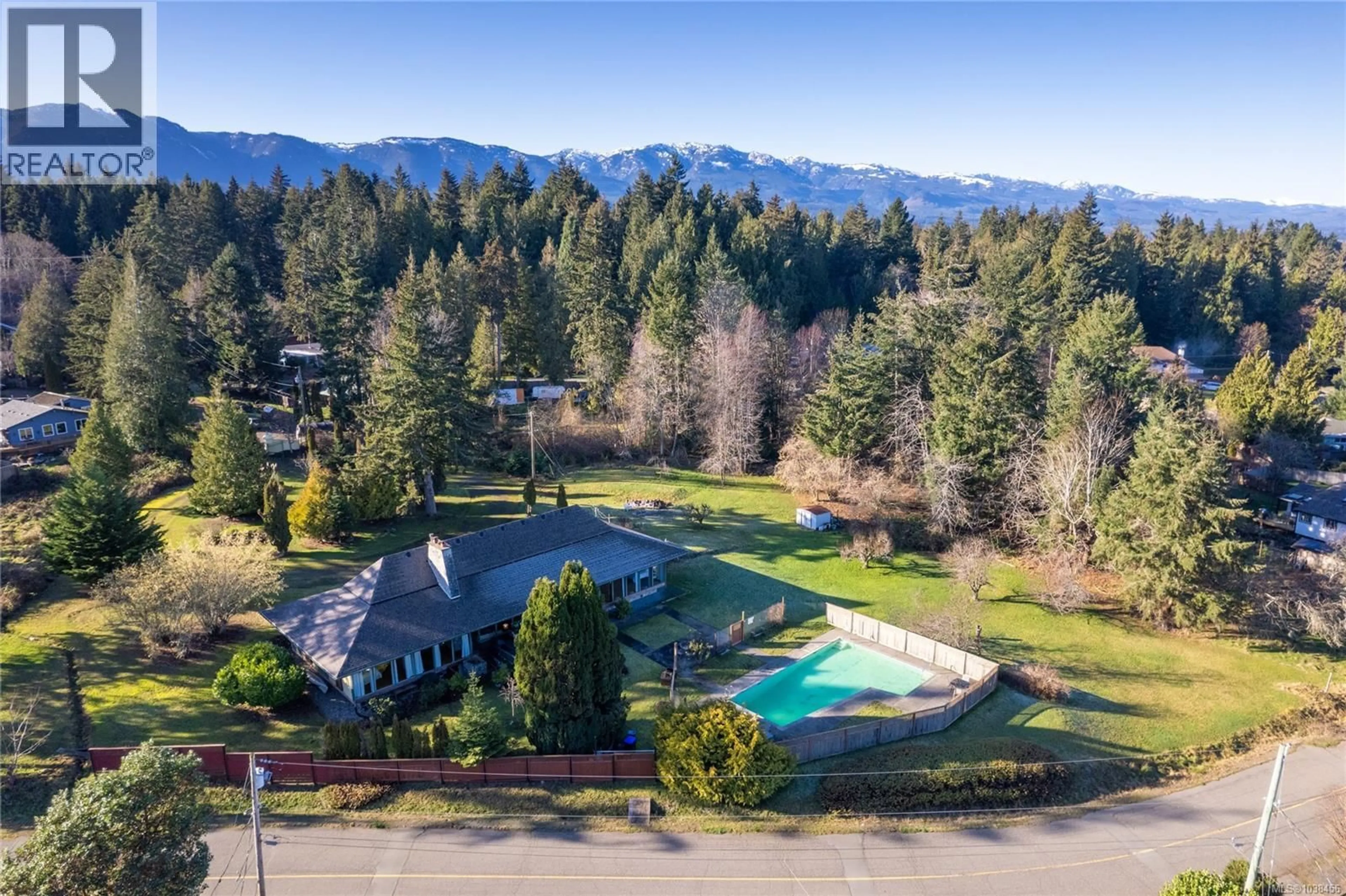 A pic from outside/outdoor area/front of a property/back of a property/a pic from drone, mountain view for 160 KOPINA DRIVE, Bowser British Columbia V0R1G0