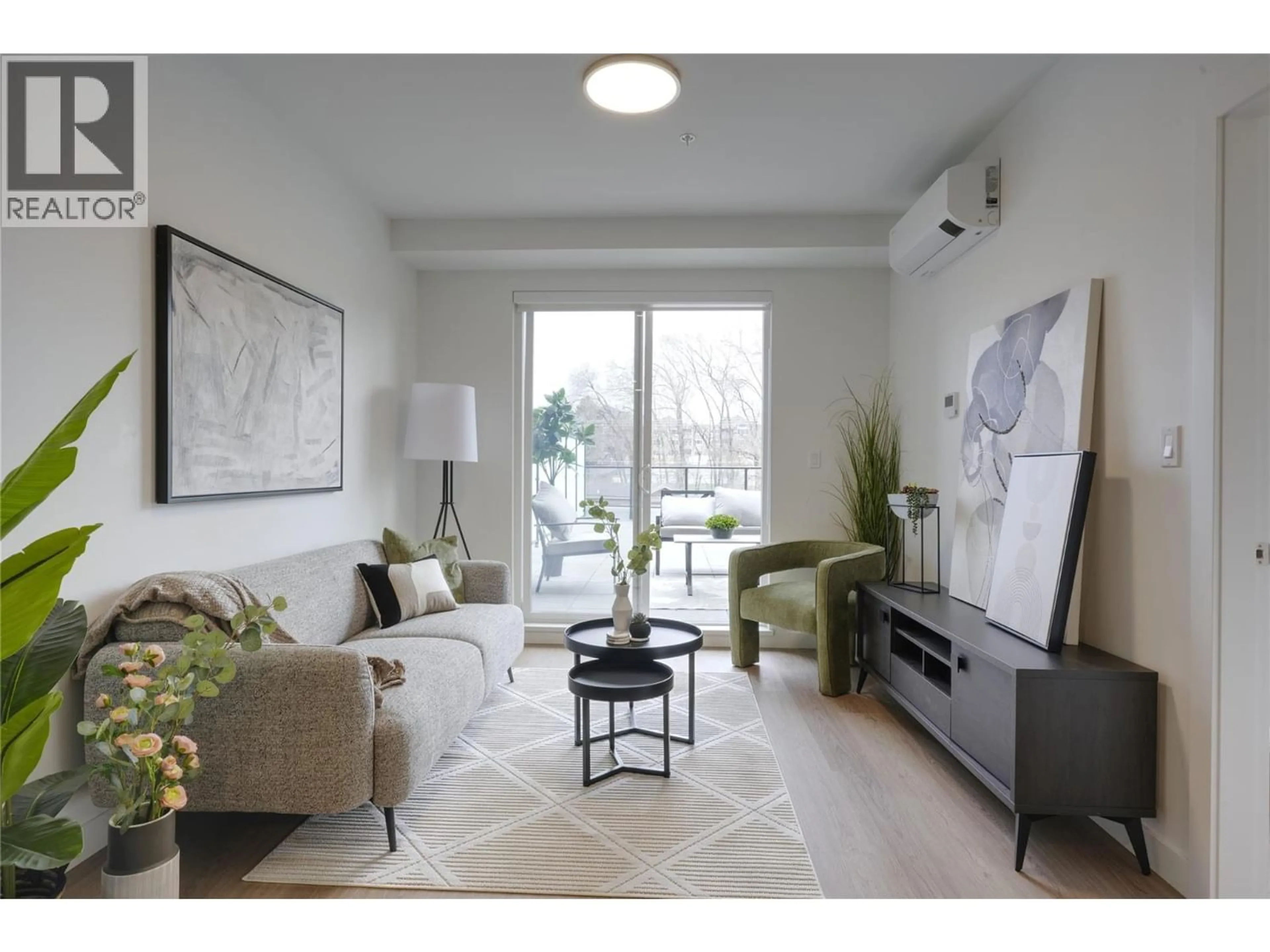 Living room with furniture, unknown for 214 - 1380 PRIDHAM AVENUE, Kelowna British Columbia V1Y6B5