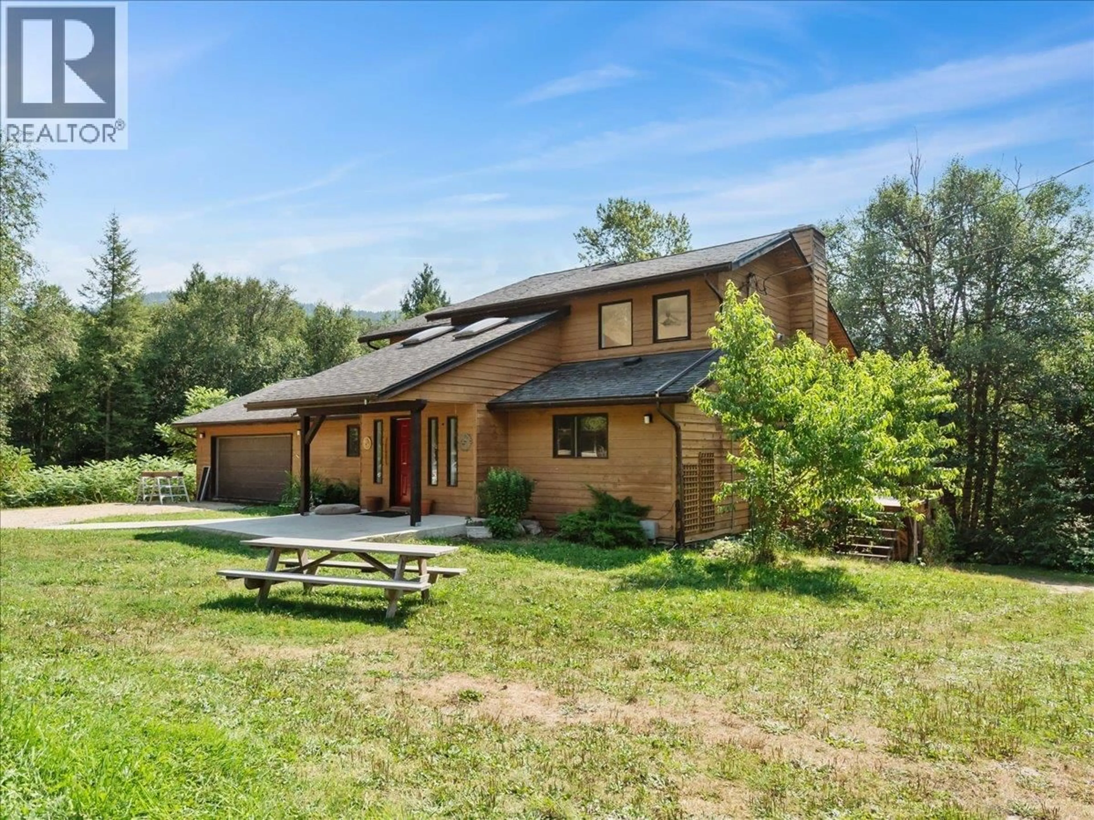 A pic from outside/outdoor area/front of a property/back of a property/a pic from drone, unknown for 6172 SLOCAN RIVER ROAD, Winlaw British Columbia V0G2J0