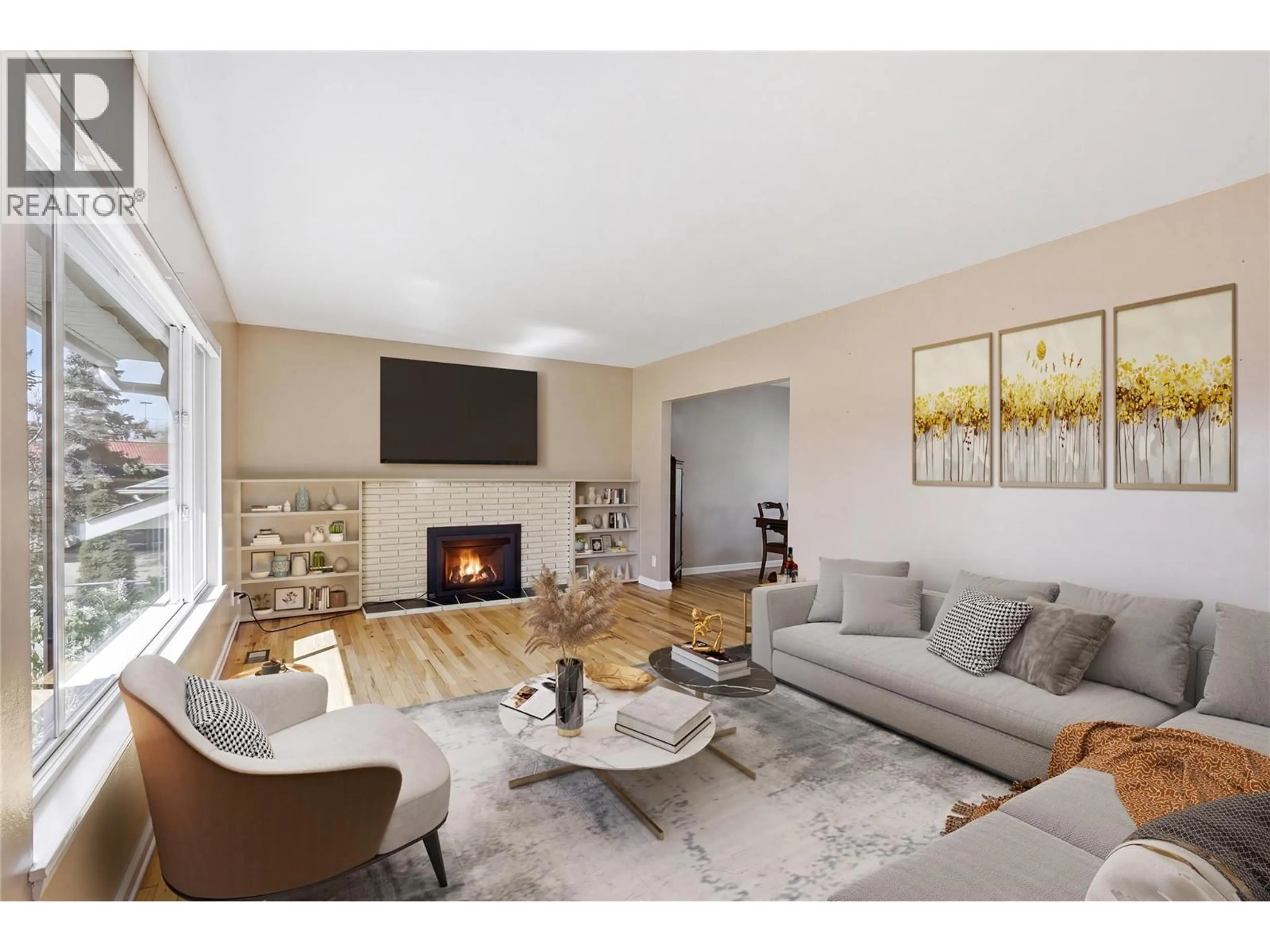 Living room with furniture, unknown for 686 BRANDON AVENUE, Kamloops British Columbia V2B1N4