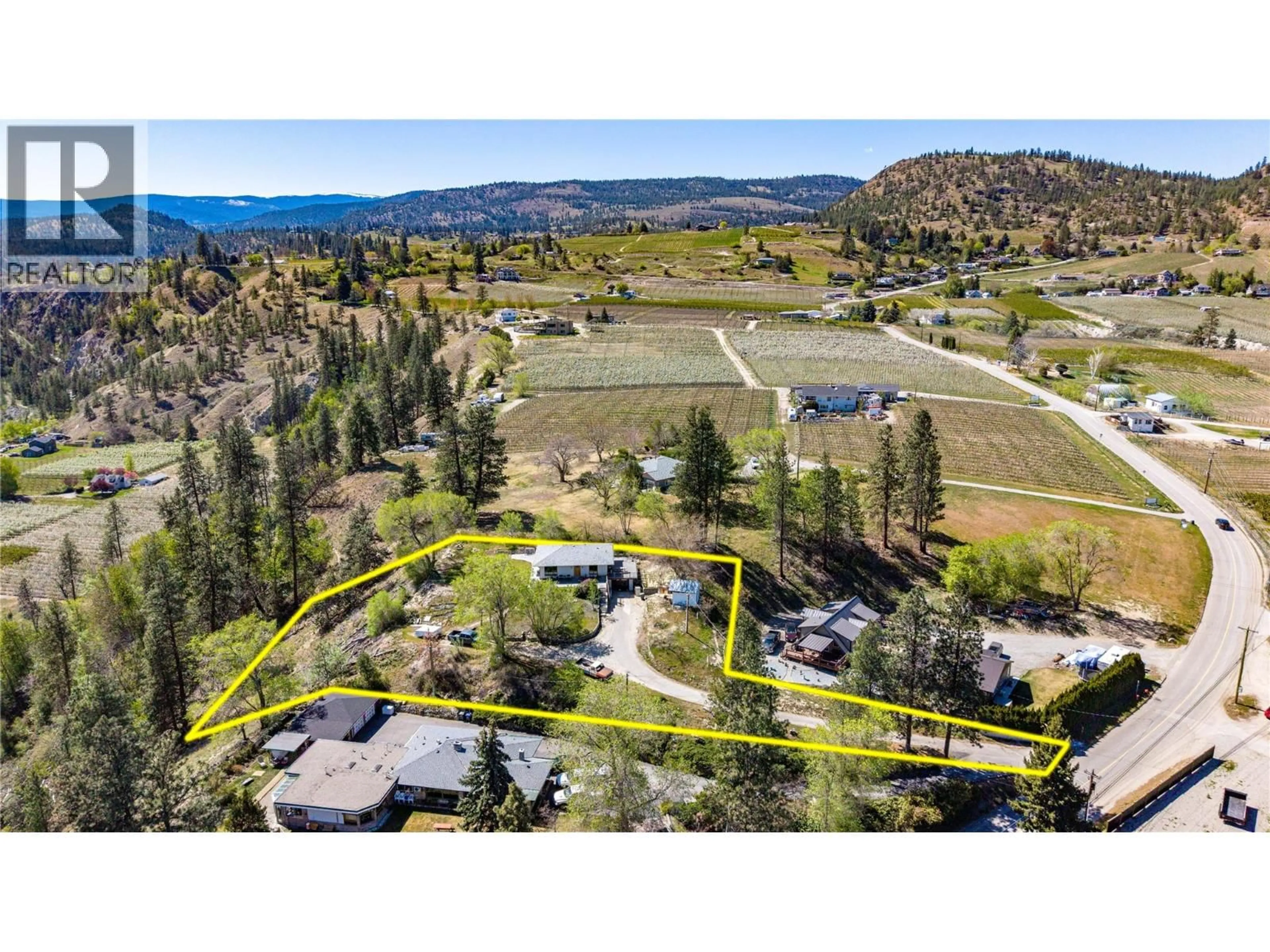 A pic from outside/outdoor area/front of a property/back of a property/a pic from drone, mountain view for 3909 GARTRELL ROAD, Summerland British Columbia V0H1Z4