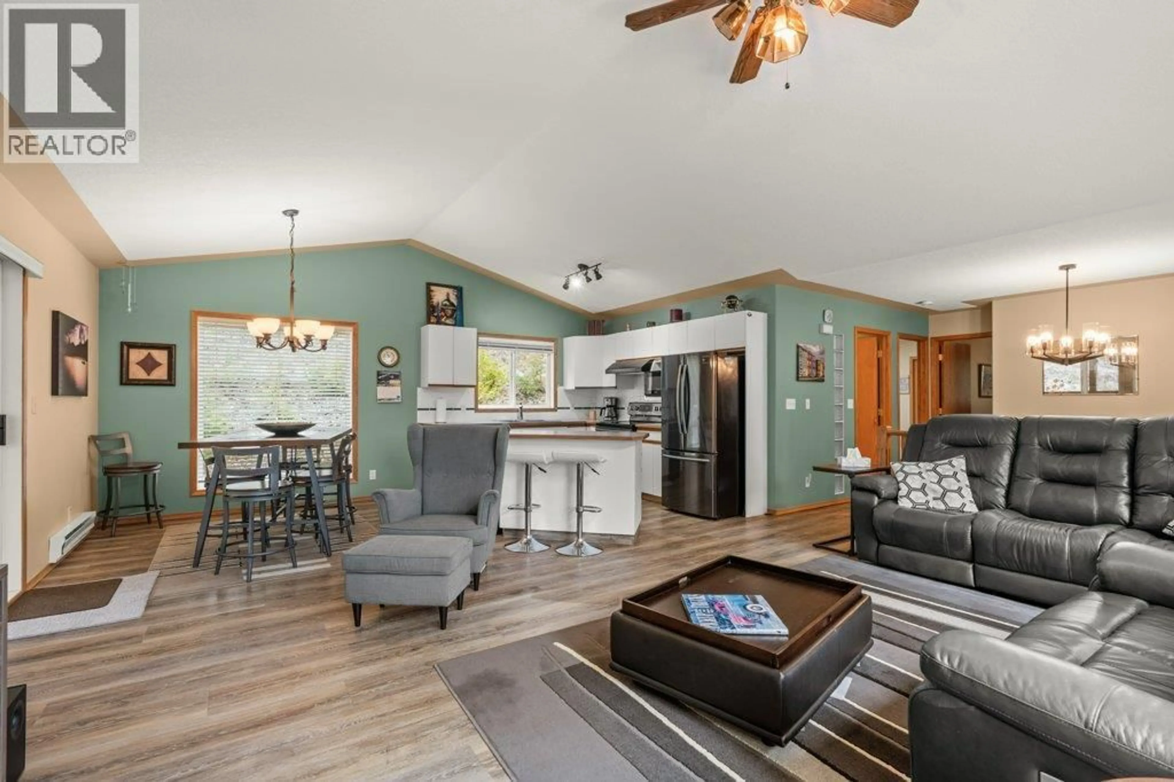 Open concept kitchen, unknown for 12 OLD TOWN ROAD, Sicamous British Columbia V0E2V4