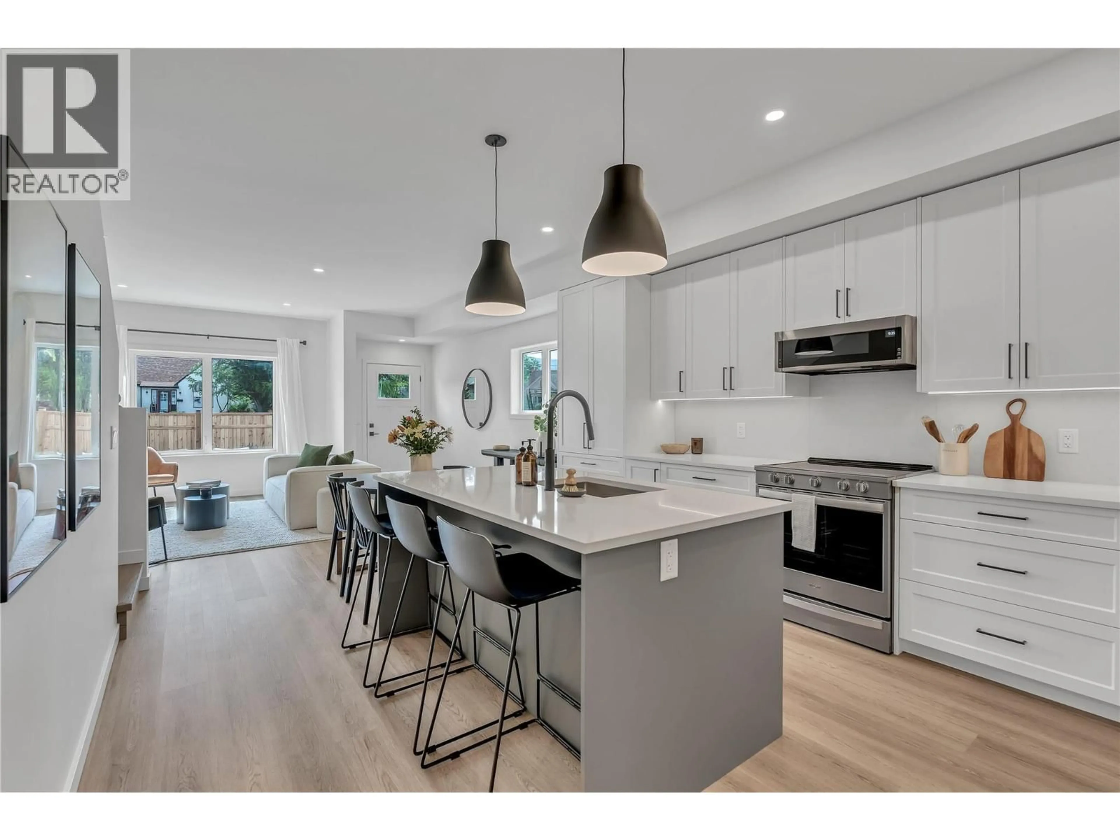 Open concept kitchen, unknown for 104 - 695 VICTORIA DRIVE, Penticton British Columbia V2A5N5