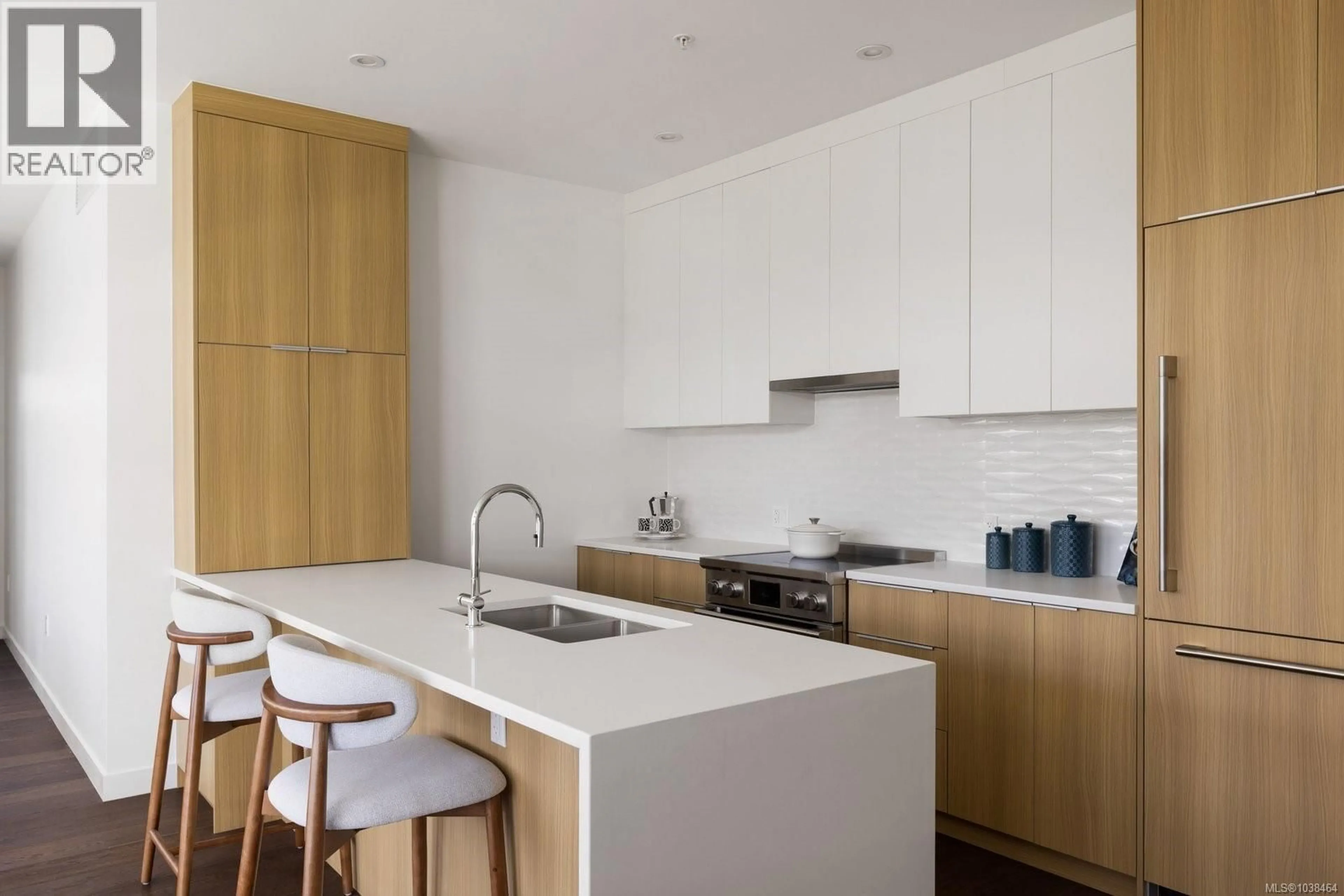 Contemporary kitchen, unknown for 309 - 9570 FIFTH STREET, Sidney British Columbia V8L2W5
