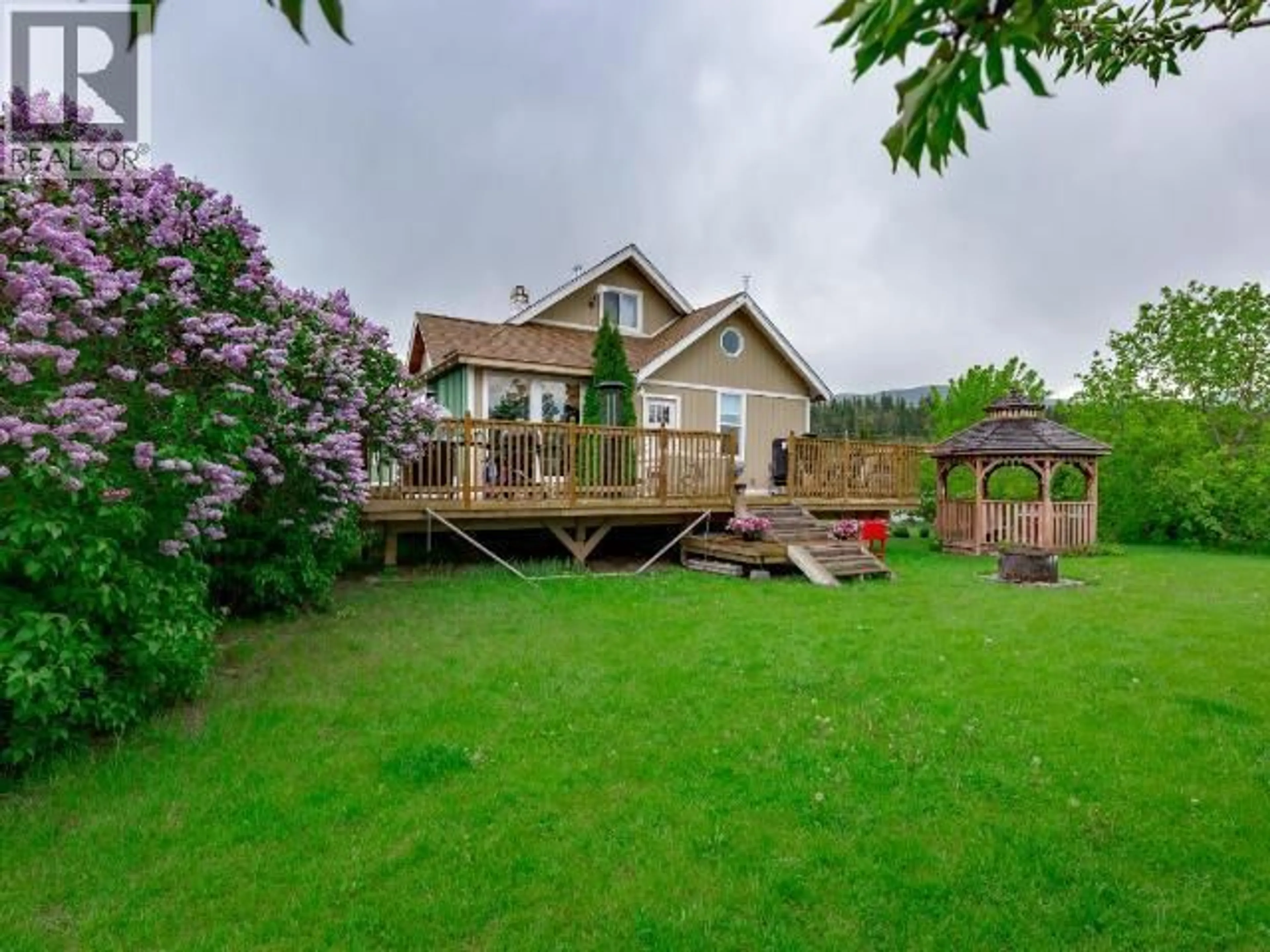 A pic from outside/outdoor area/front of a property/back of a property/a pic from drone, mountain view for 5208 TRANS CANADA HIGHWAY, Kamloops British Columbia V1S2A5