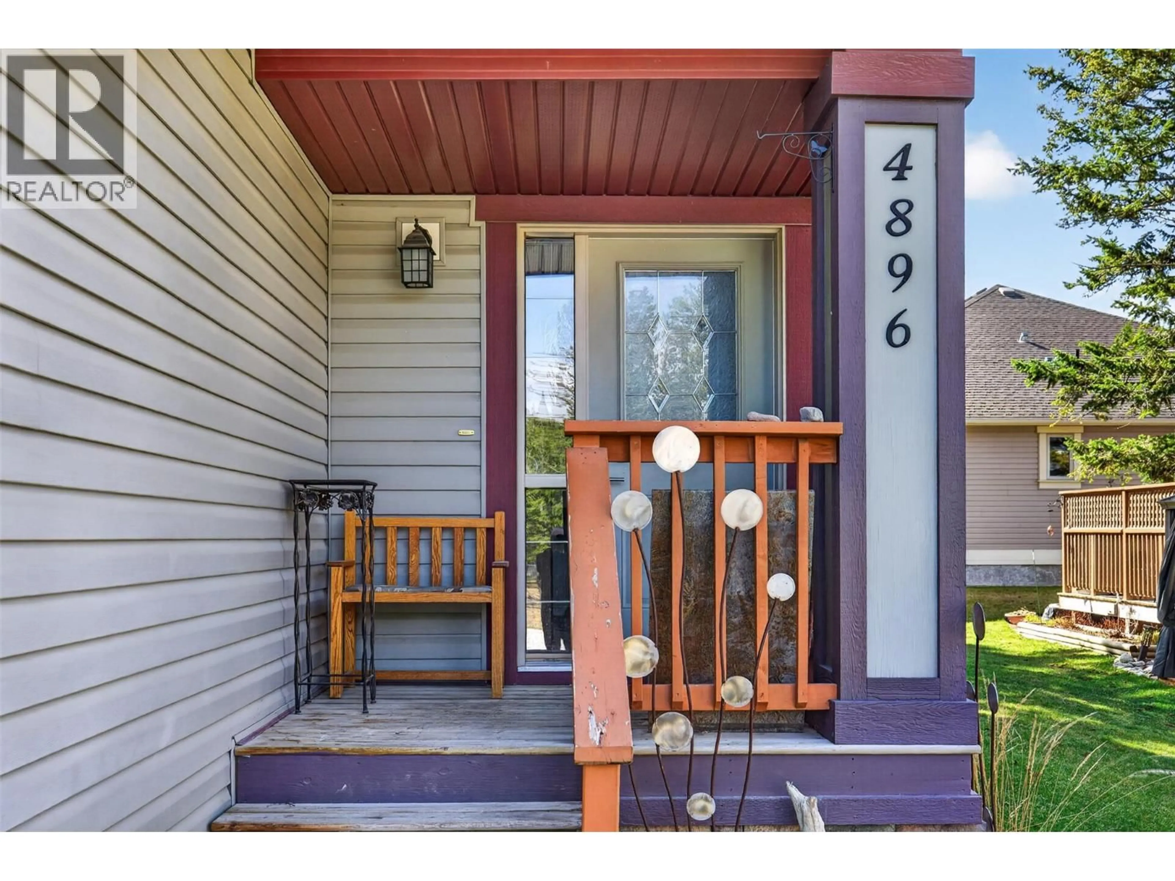 Indoor entryway for 4896 RIDGE ROAD, Radium Hot Springs British Columbia V0A1M0