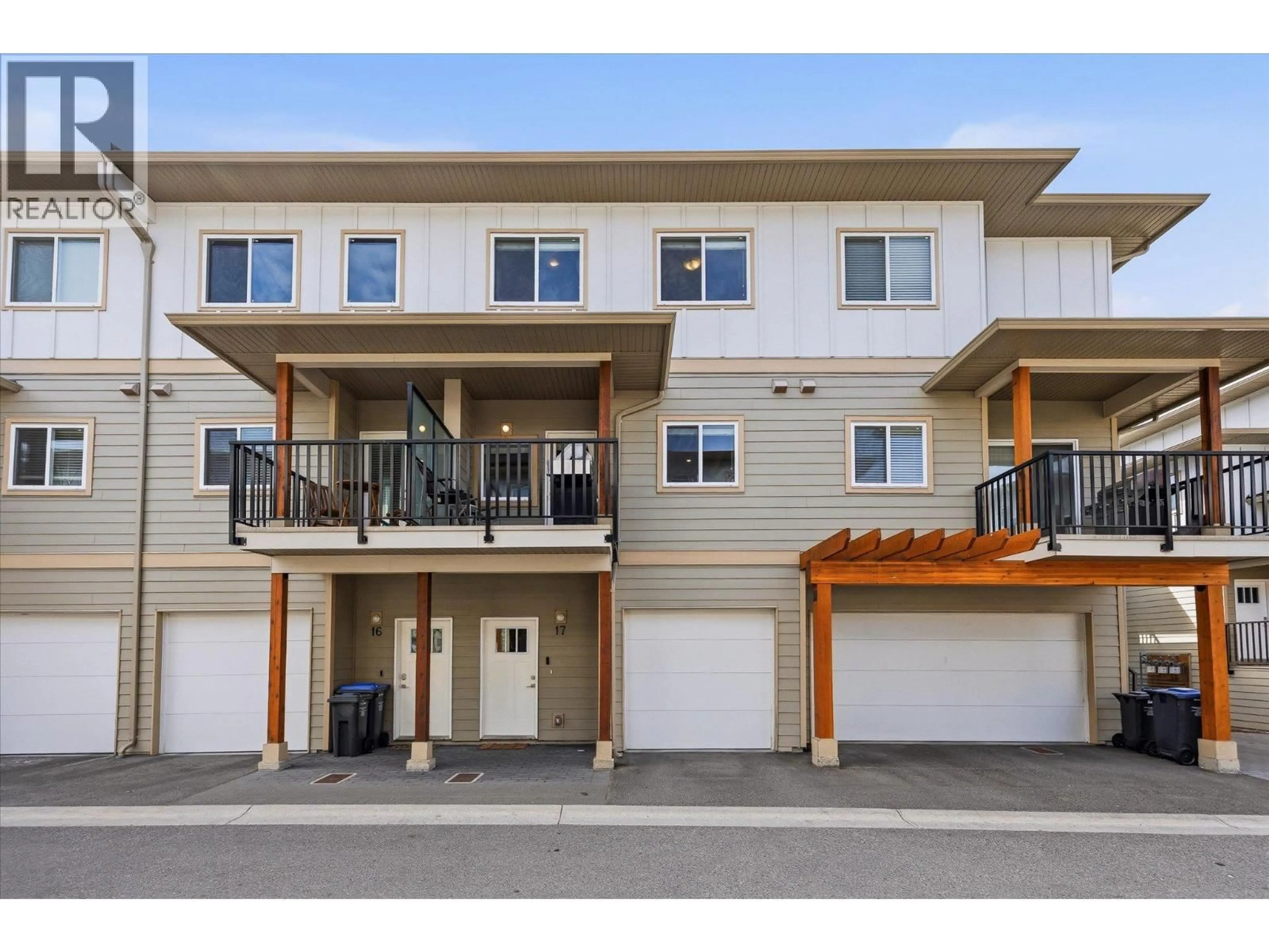 Unknown for 17 - 255 TAYLOR ROAD, Kelowna British Columbia V1X4G1