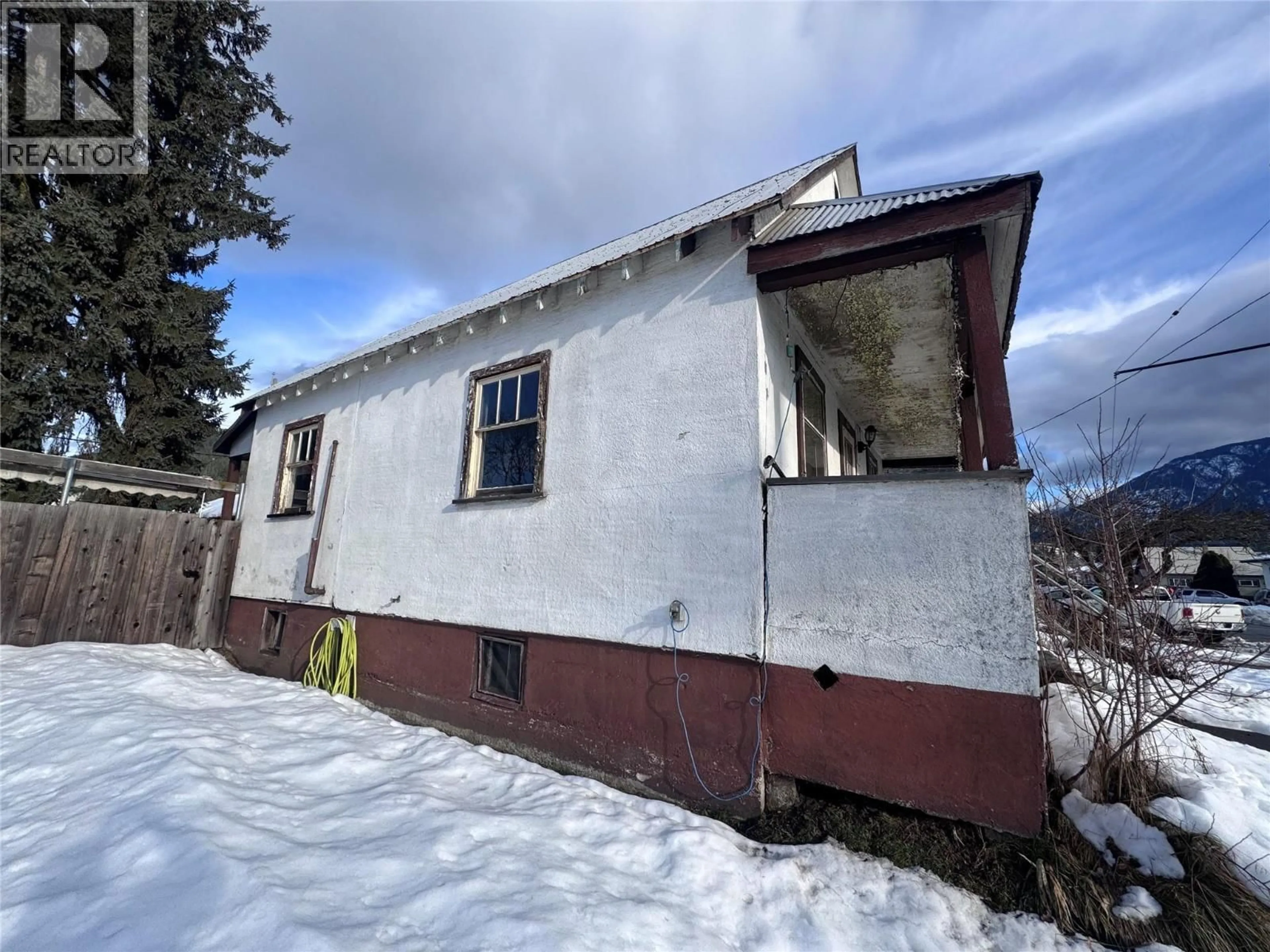 Shed for 409 TAYLOR STREET, Revelstoke British Columbia V0E2S0