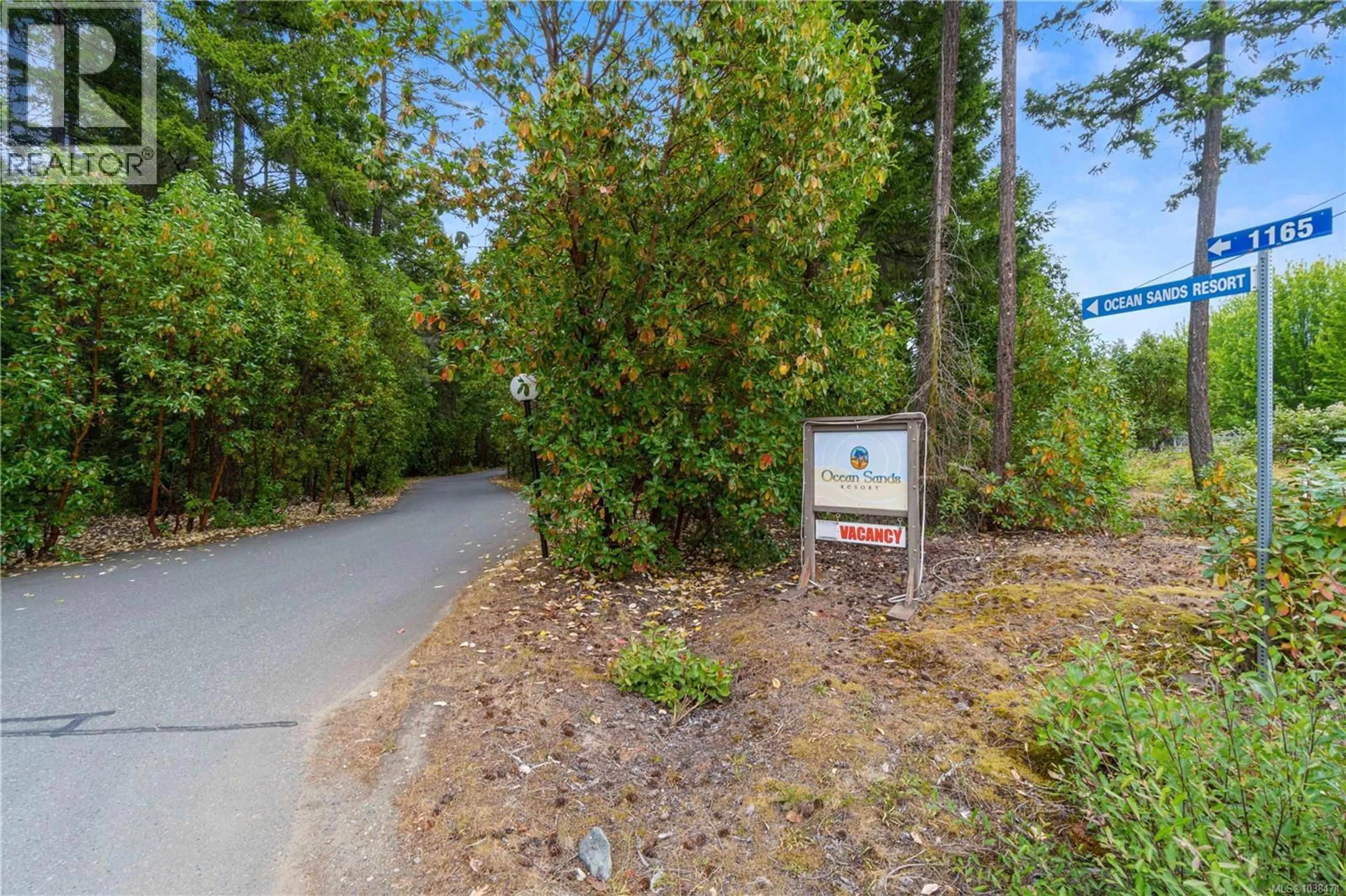 Patio, forest/trees view for 33 - 1165 RESORT DRIVE, Parksville British Columbia V9P2E2