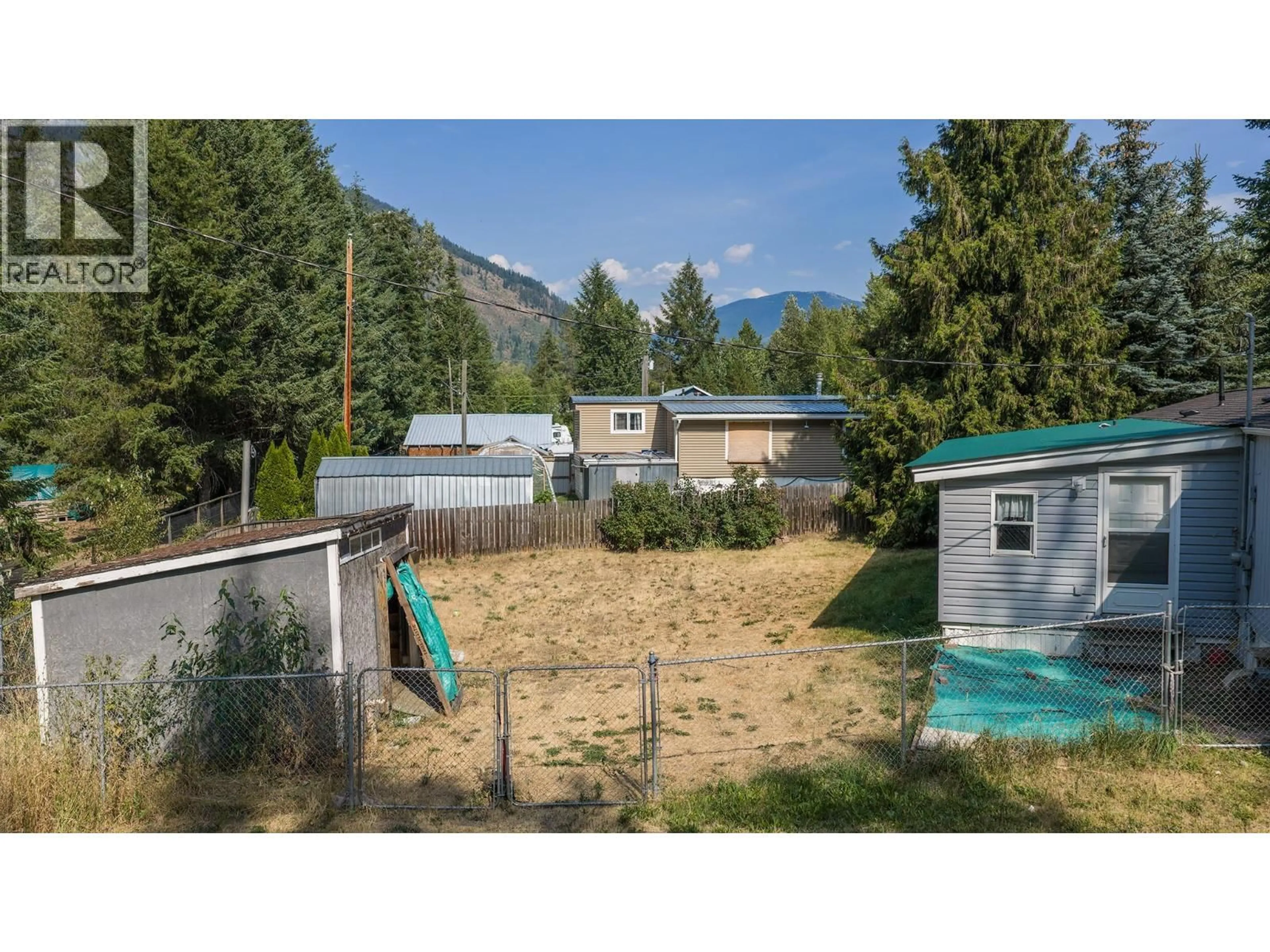 Shed for 5702 BERTHA ROAD, Kitchener British Columbia V0B1W1