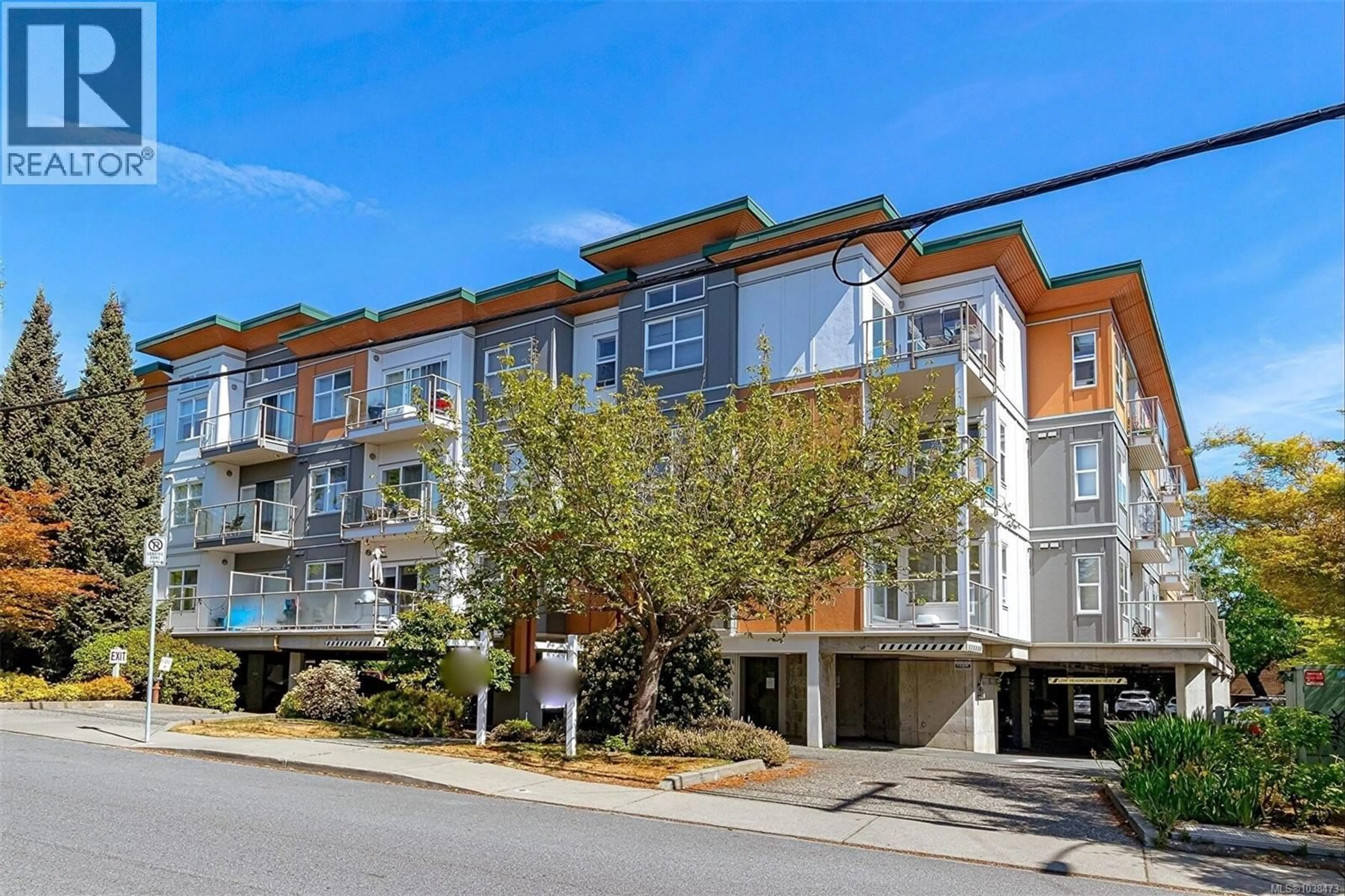 Unknown for 201 - 1550 CHURCH AVENUE, Saanich British Columbia V8P2H1