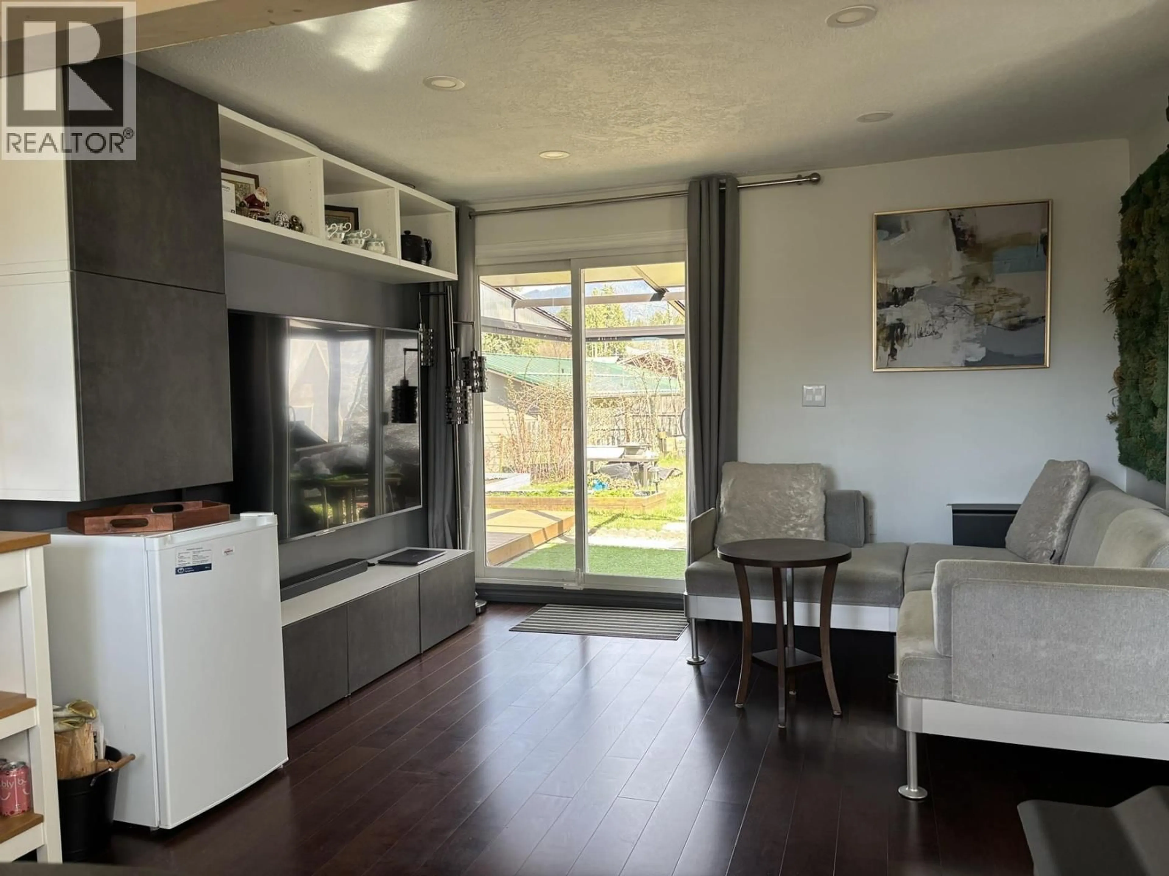 A pic of a room for 95 2ND STREET NORTHWEST, Nakusp British Columbia V0G1R0