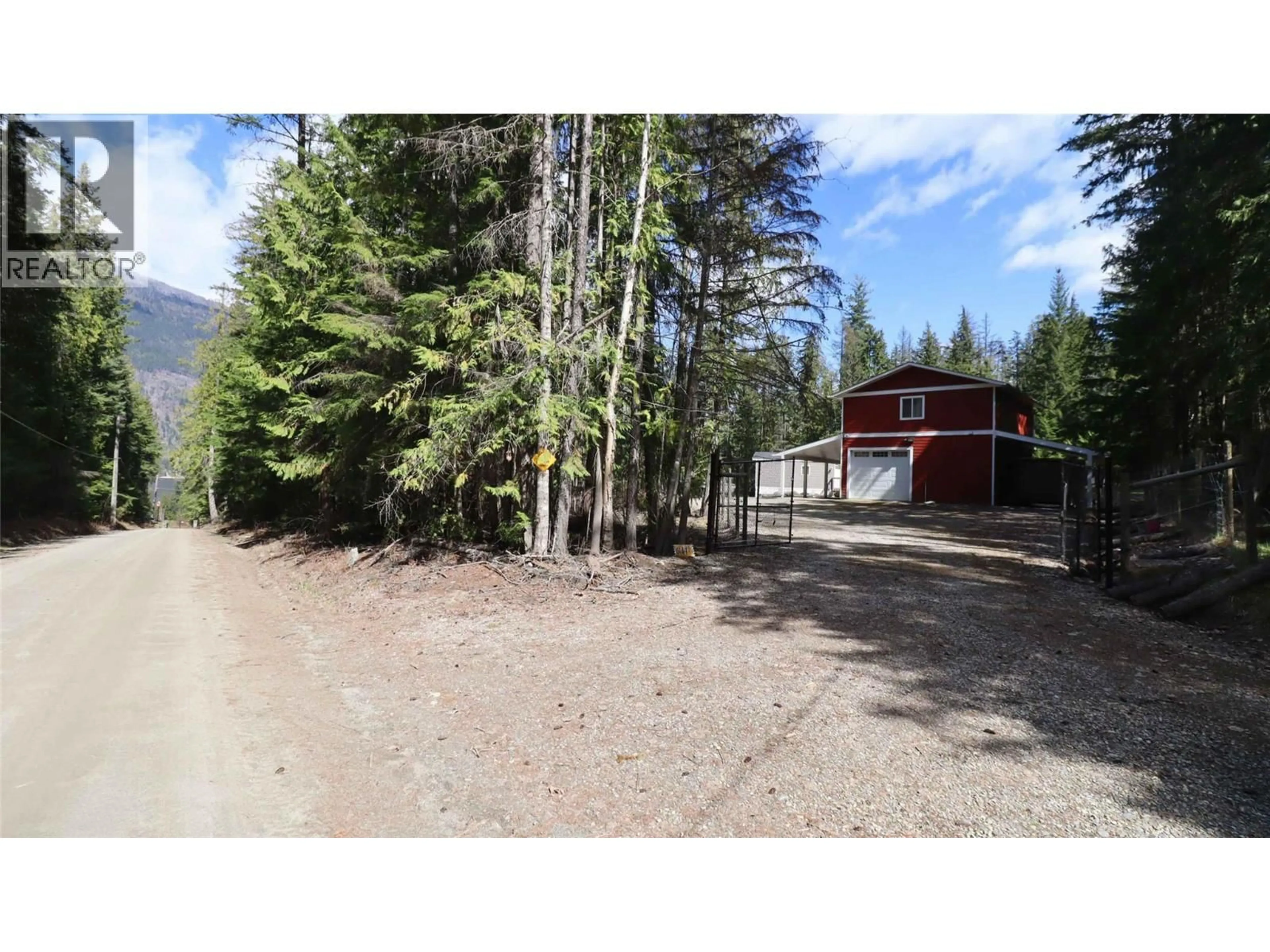 Unknown for 6167 ARMSTRONG ROAD, Eagle Bay British Columbia V0E1T0