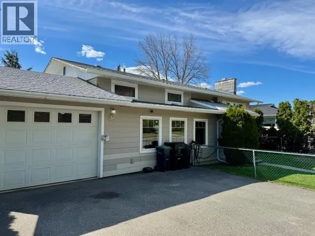 3918 13 STREET, Vernon 3