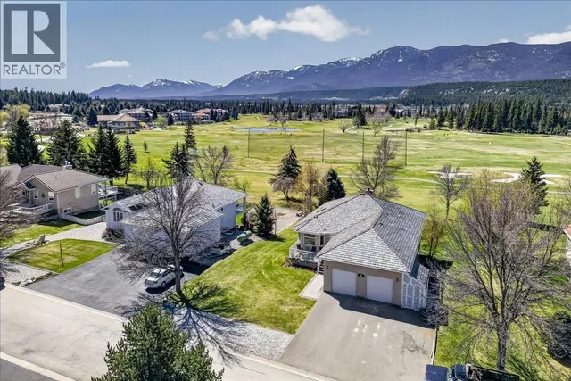 4882 GLEN EAGLE DRIVE, Fairmont Hot Springs 2